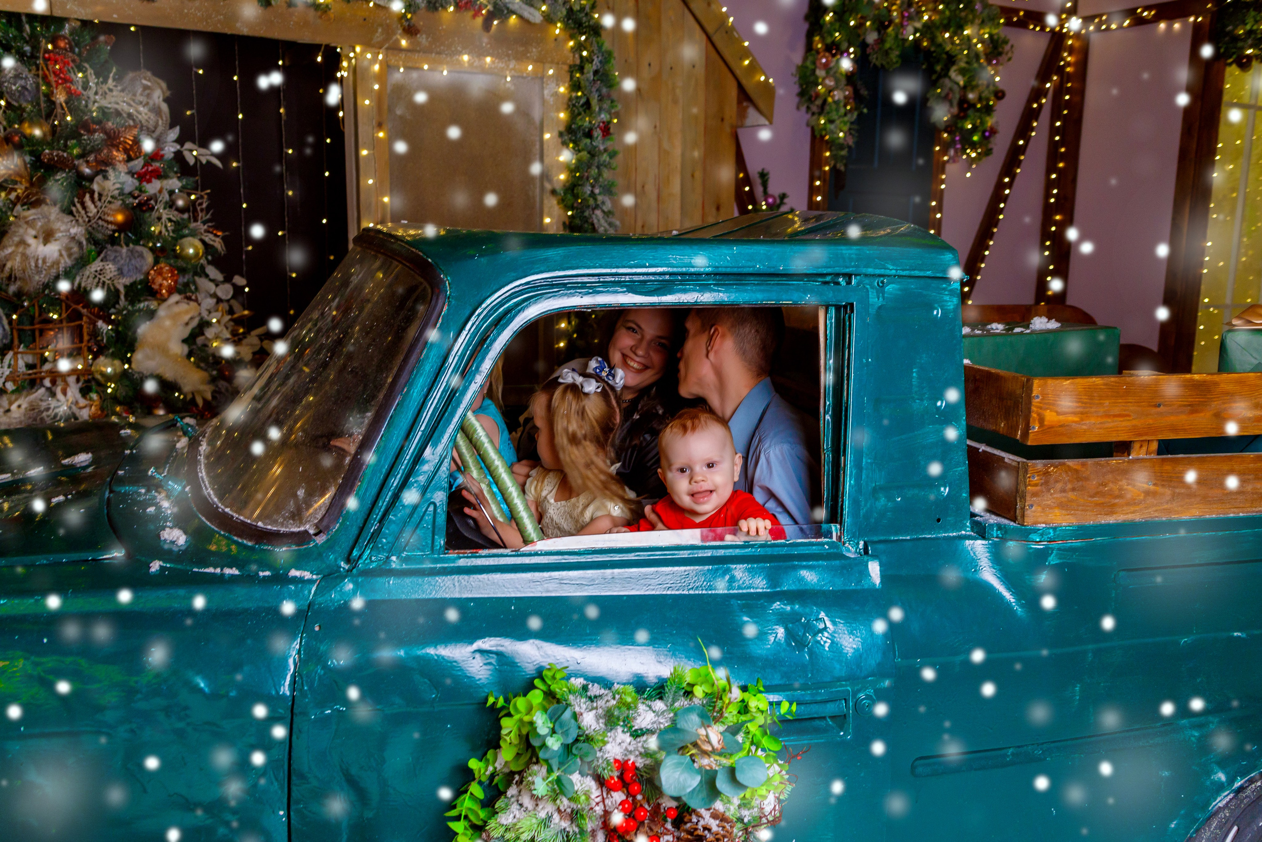 Семейная фотостудия. Семейный, свадебный и детский фотограф в Новосибирске Ольга Хидченко