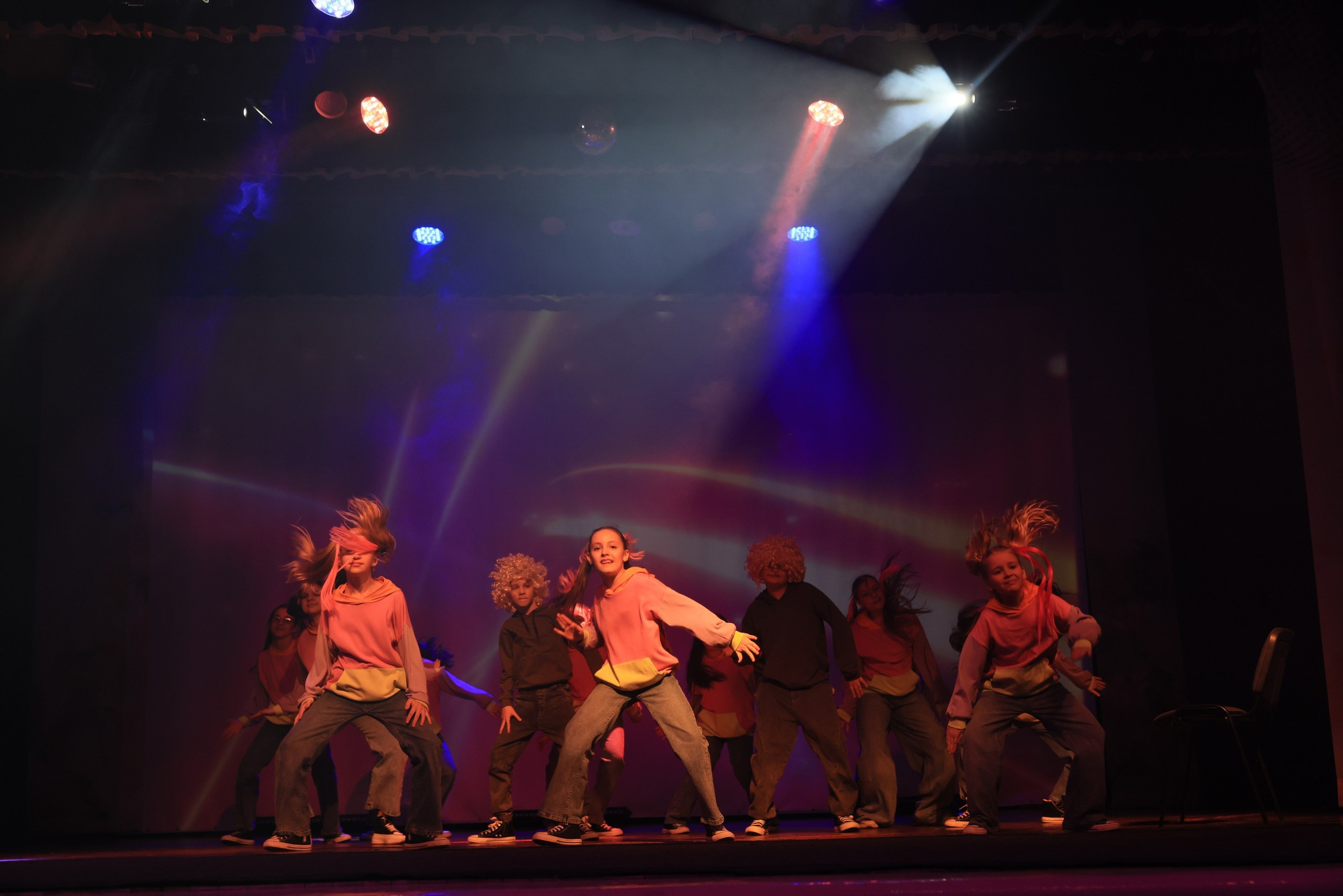 Концерт к 8 Марта в ДК «Металлург» г. Тула. Фотограф в Туле Крупский АнДРей. Фотостудия «КАДР71» в Туле