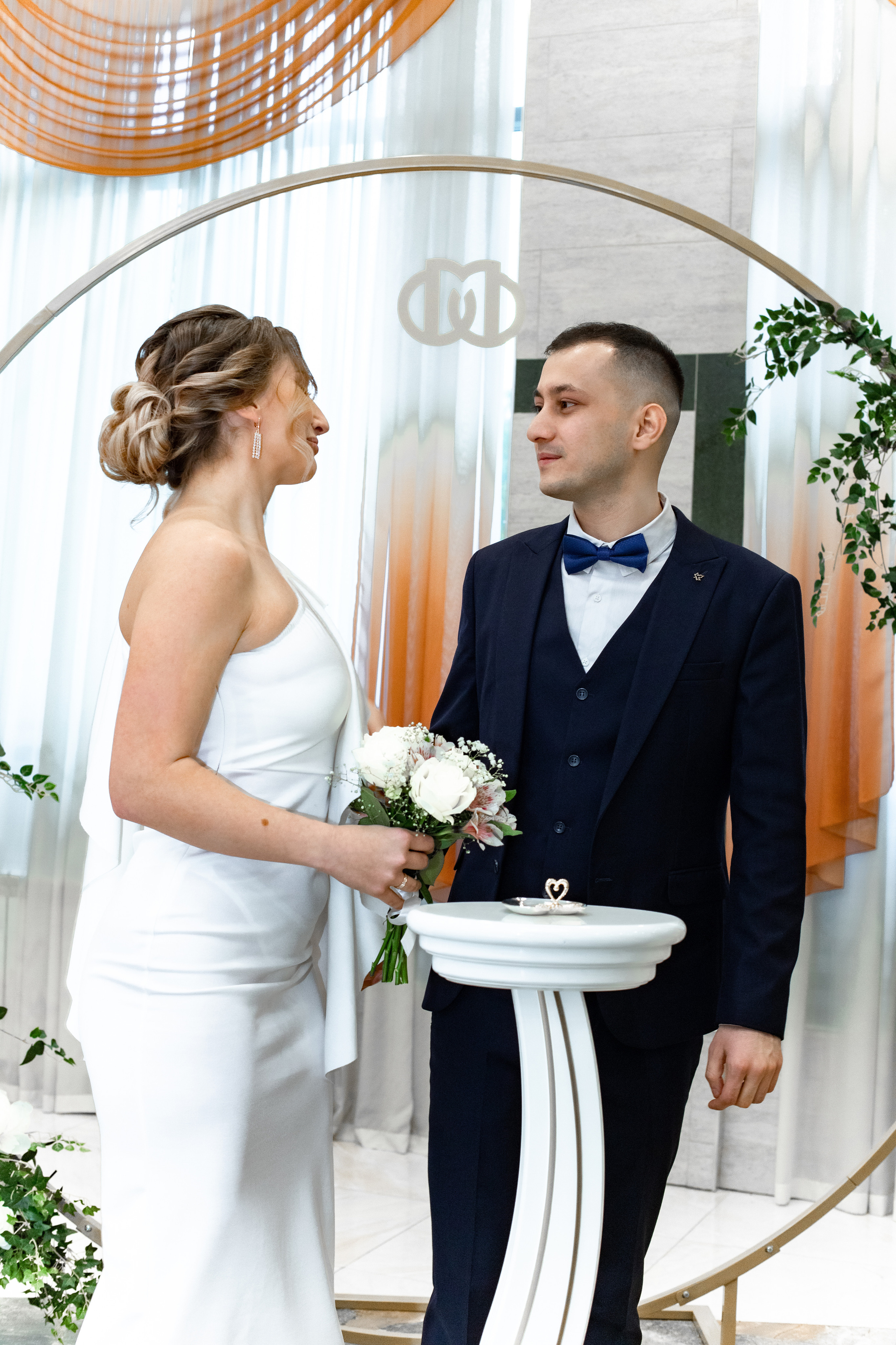 Фаррух и Надежда (ЗАГС Шипиловский). Семейный и свадебный фотограф Видное Москва Екатерина Пятова