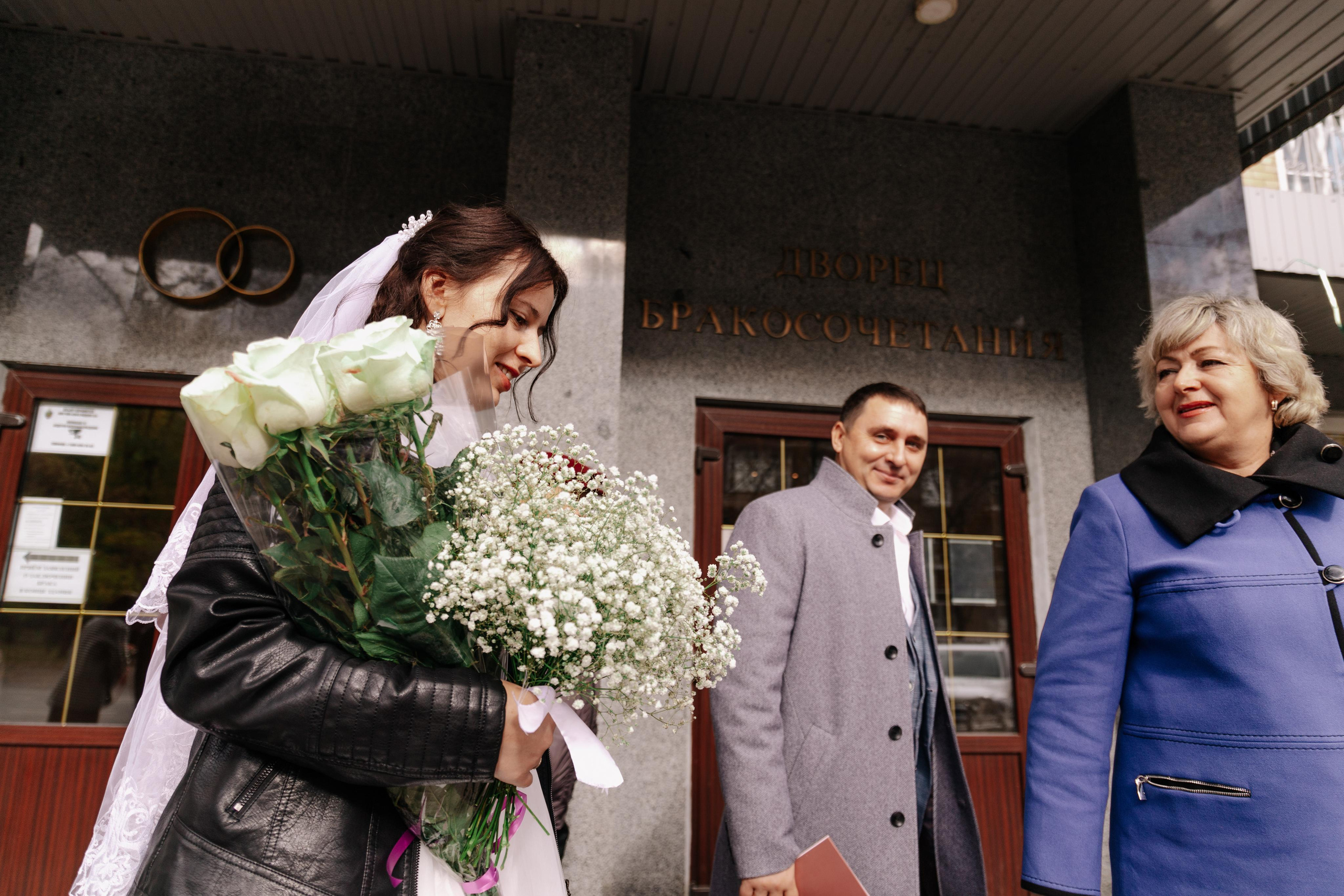 Диана и Александр (Дворец бракосочетания № 3). Семейный и свадебный фотограф Видное Москва Екатерина Пятова