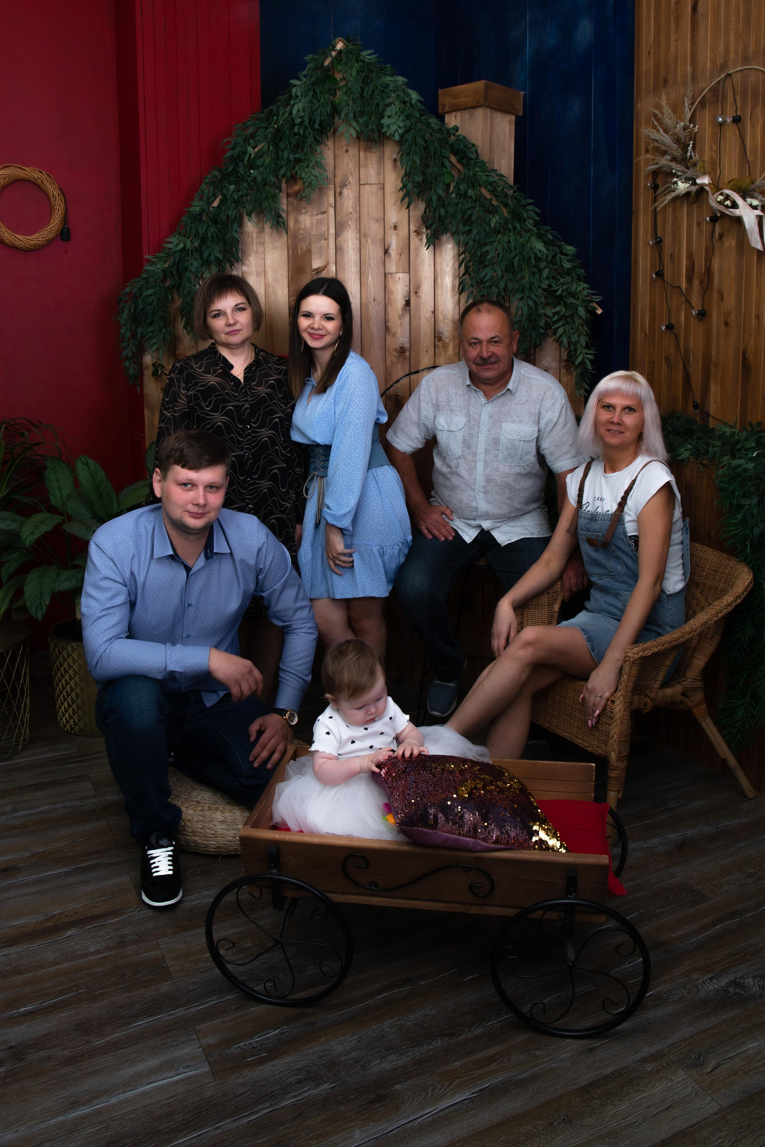 Екатерина и семья (Тоффи Видное). Семейный и свадебный фотограф Видное Москва Екатерина Пятова