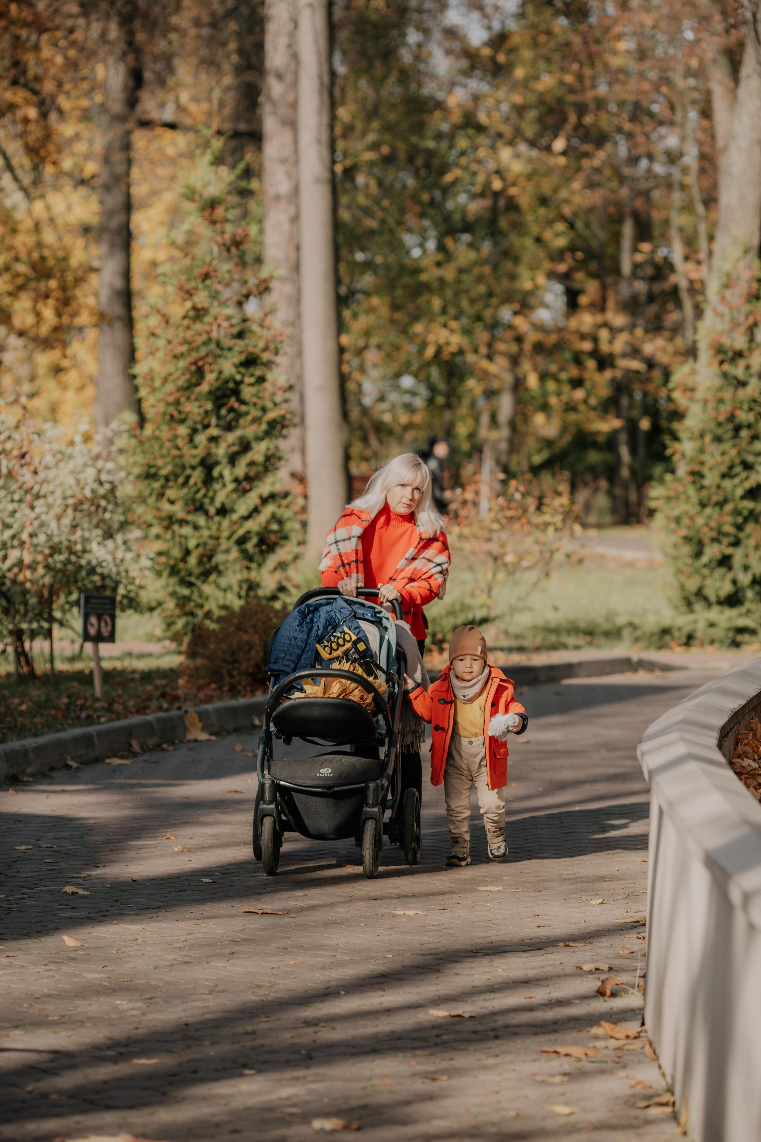 Аня и семья (усадьба «Тимохово-Салазкино» Видное). Семейный и свадебный фотограф Видное Москва Екатерина Пятова