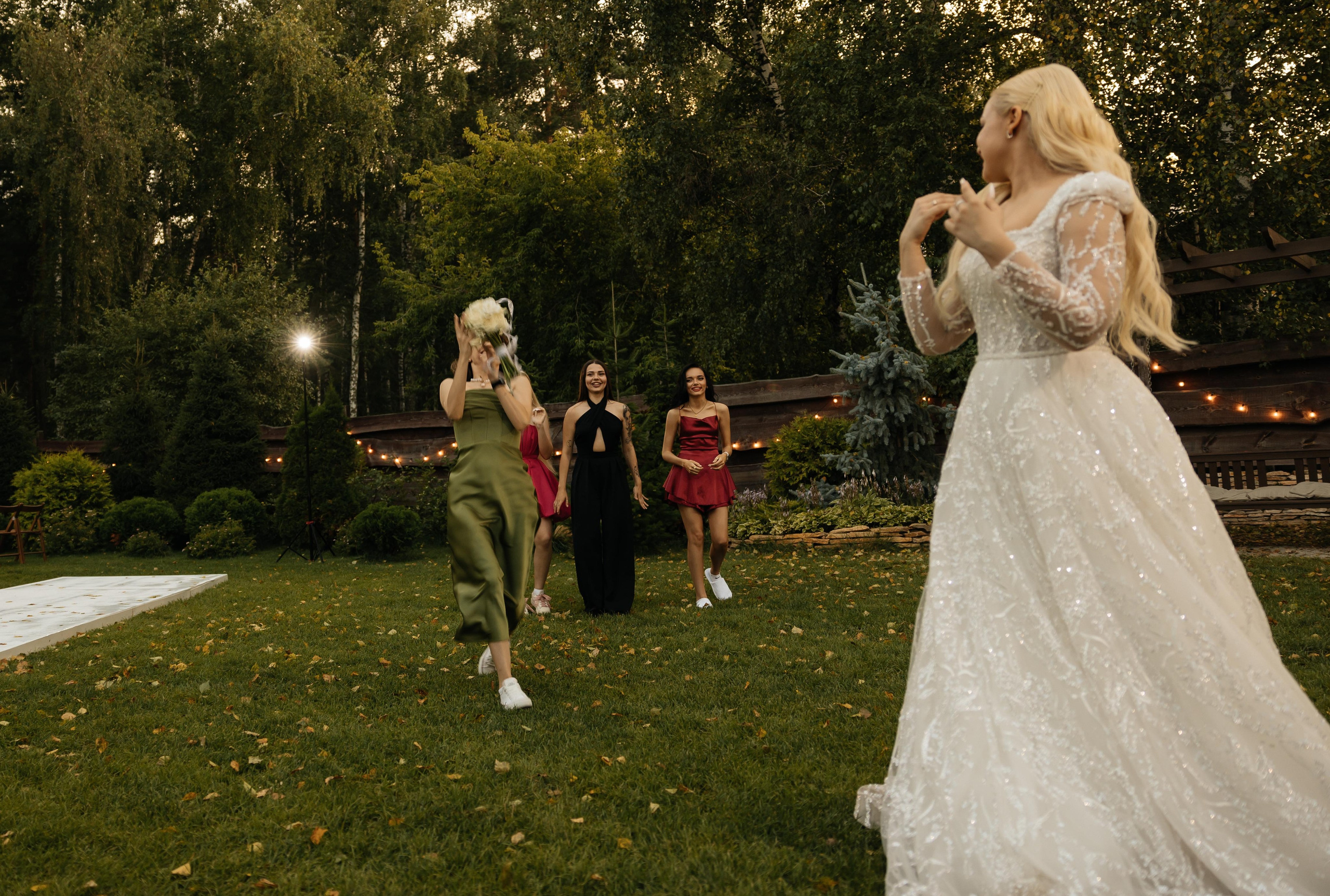 Свадебная история Тани и Саввы. Взлетаем. Свадебный и семейный фотограф Рассказова Виктория