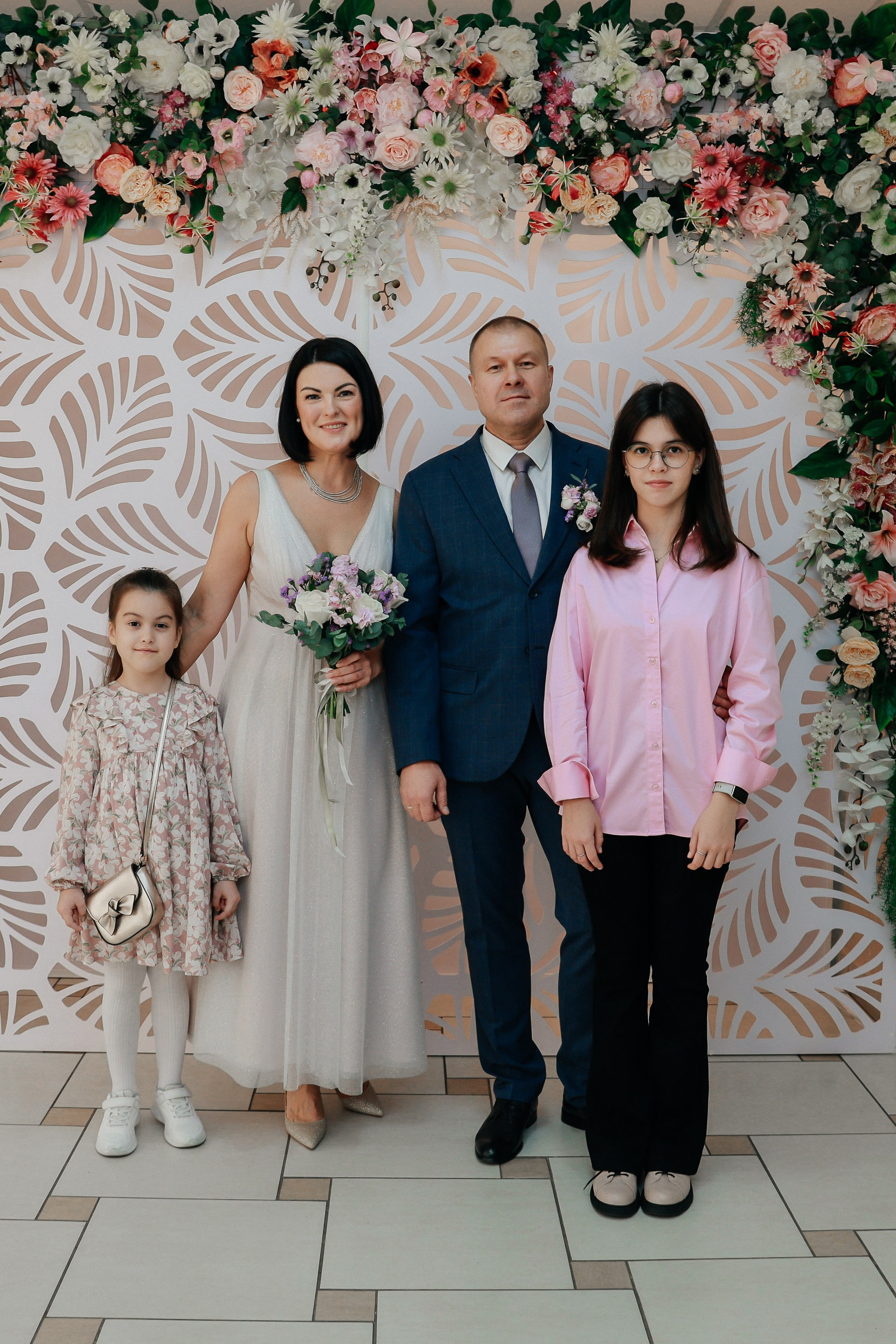 Евгений и Евгения Регистрация и прогулка. Фотограф Юлия Мальцева