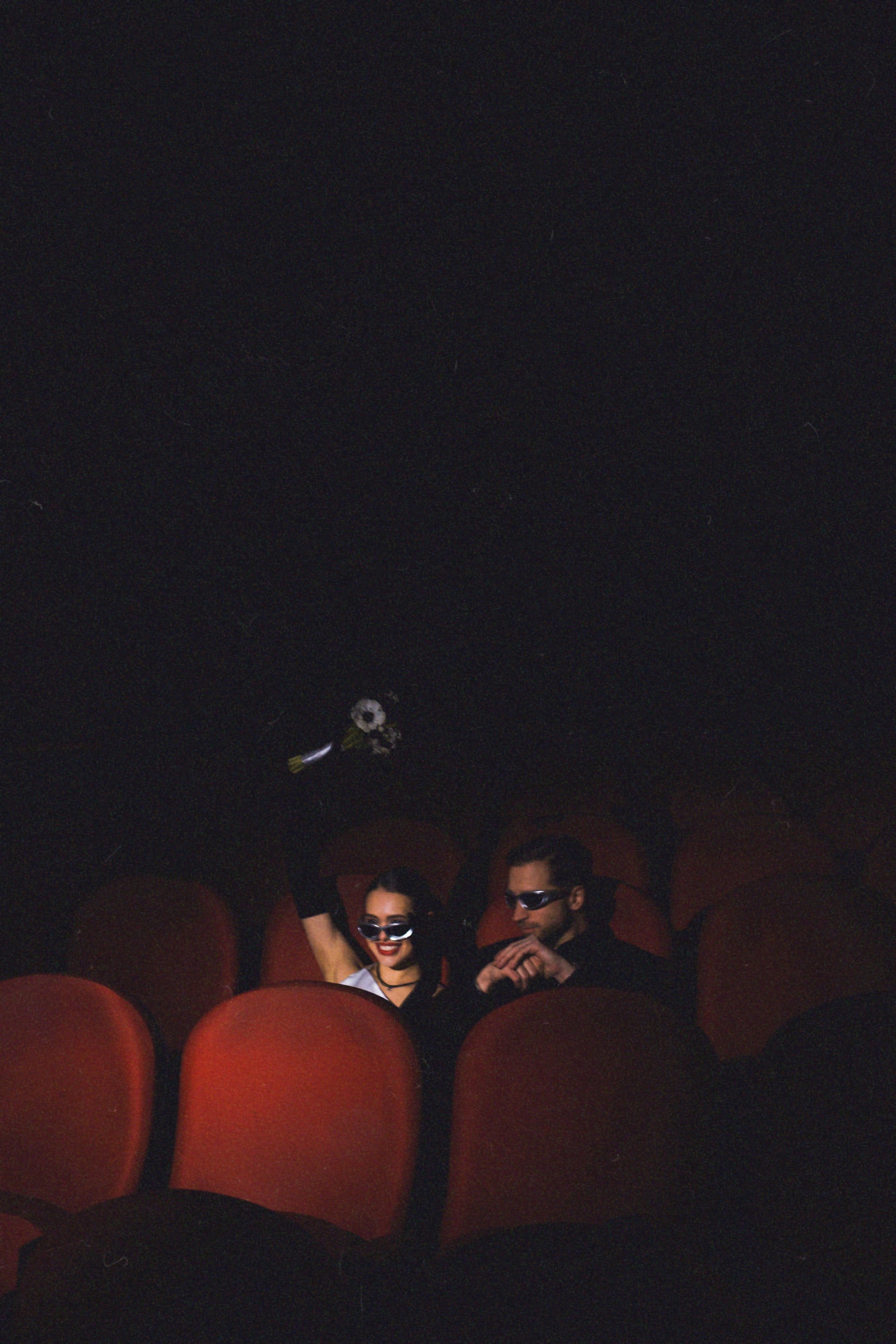 Когда в зале погас свет. Свадебный фотограф в Москве и Санкт- Петербурге Алина Сараева