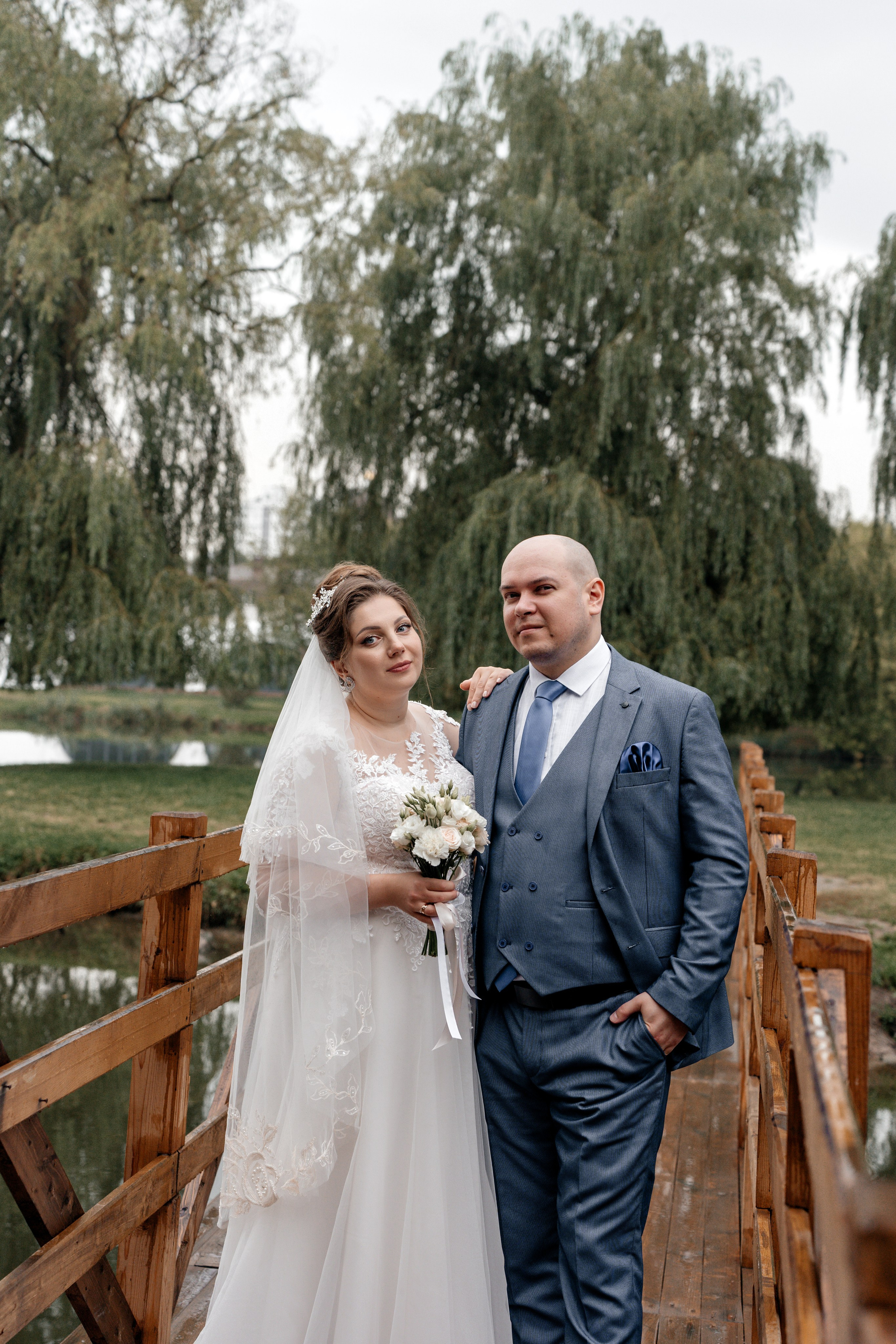 Дождливый день создания семьи. Ваш семейный фотограф в Минске — Вика Трегубова