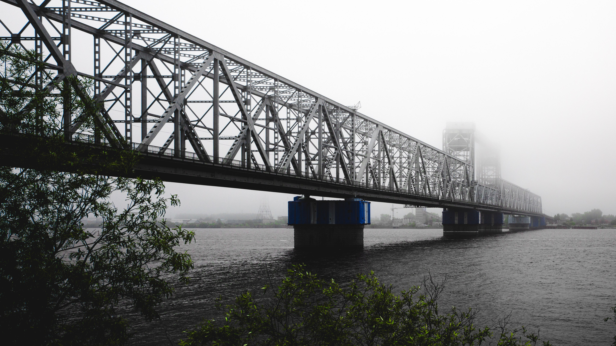 Городской Пейзаж и Стрит Фотография. Выпускные альбомы в Архангельске для детских садов и школ. Фотограф Виктор Прокопьев
