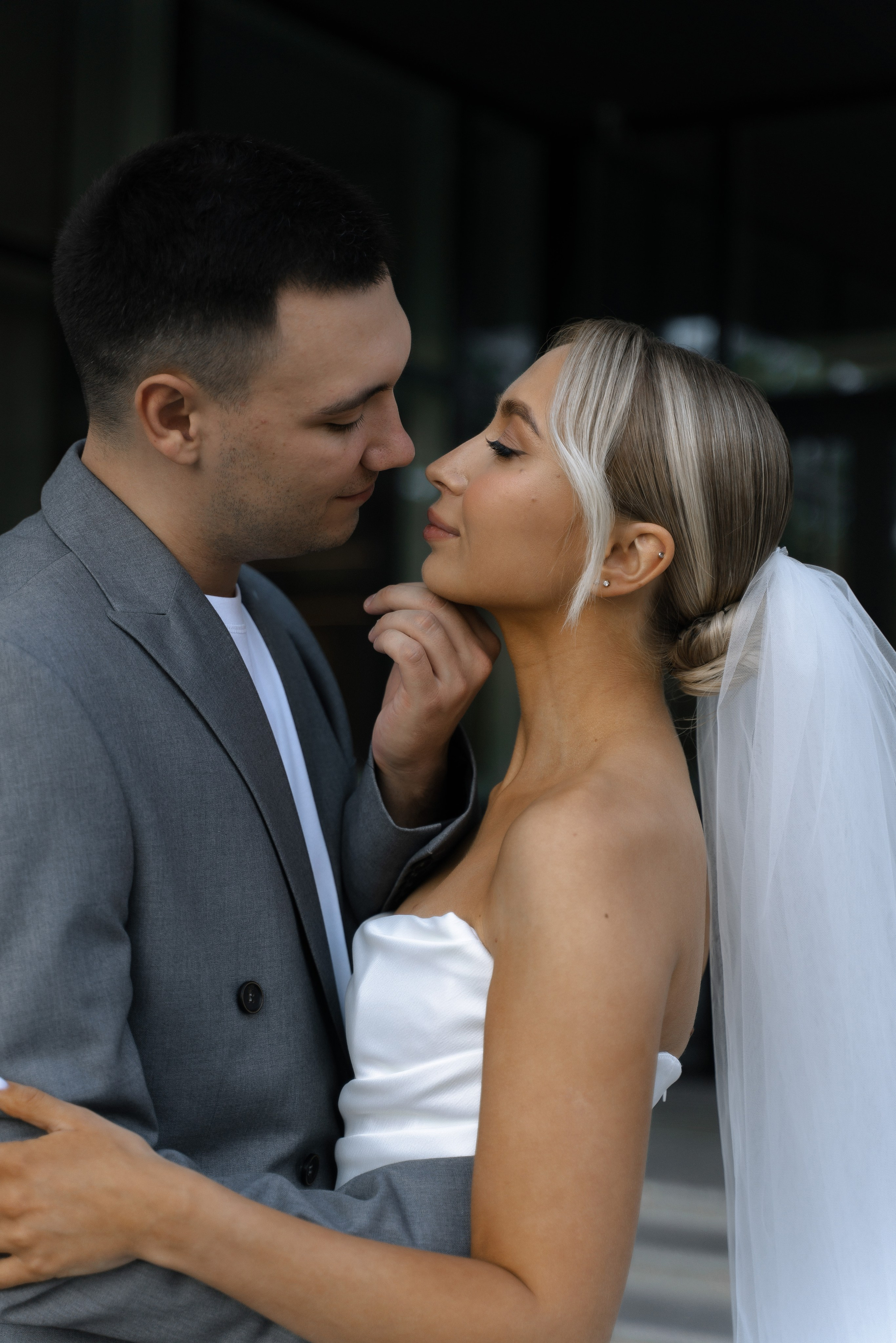 Денис и Виолетта. Свадебный фотограф Анастасия Хабарова в Новоуральске и Екатеринбурге