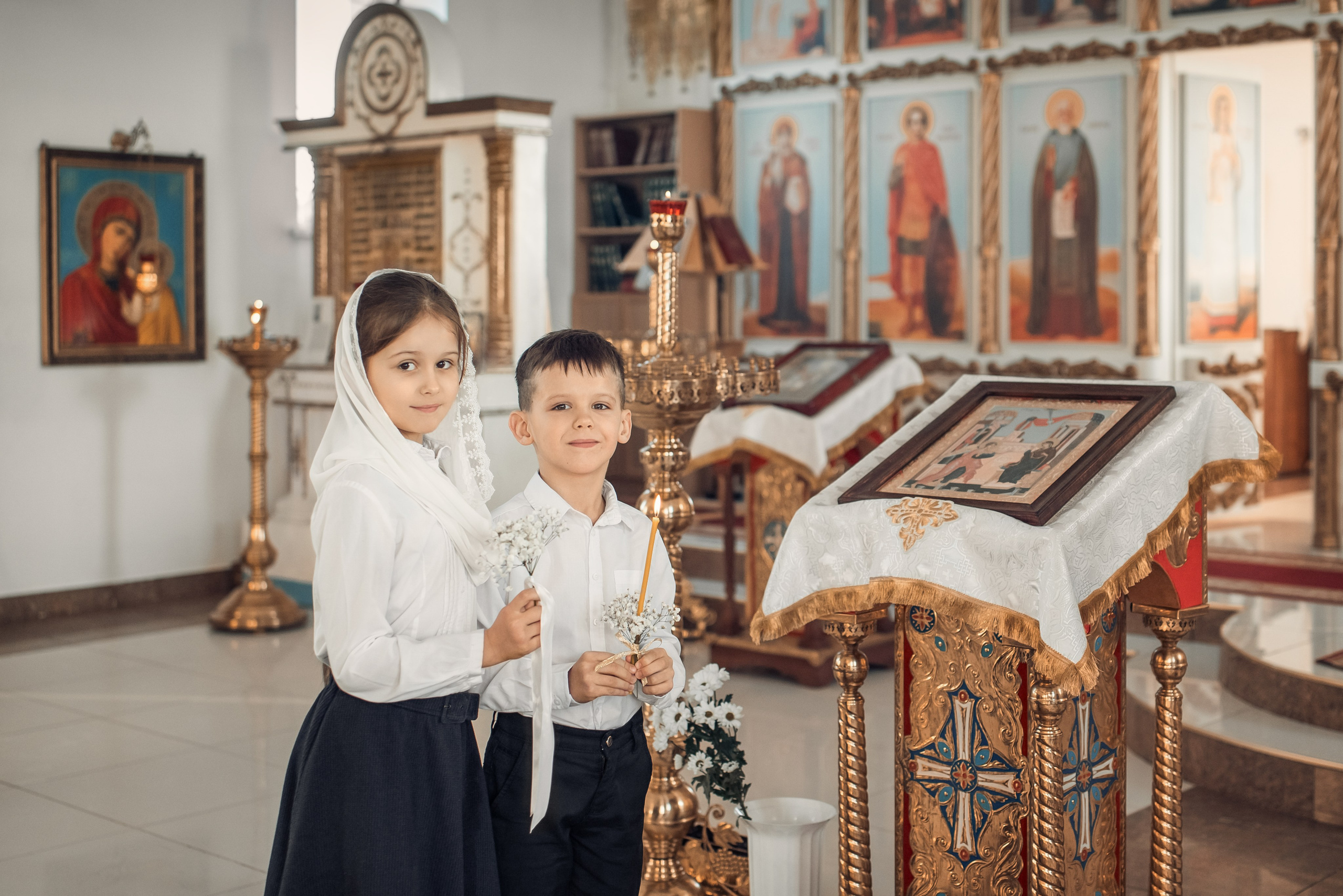 Крещение в храме Благовещения Пресвятой Богородицы. Церковный фотограф на Таинство Крещения и Венчания в Оренбурге и Оренбургской области Екатерина Белкина