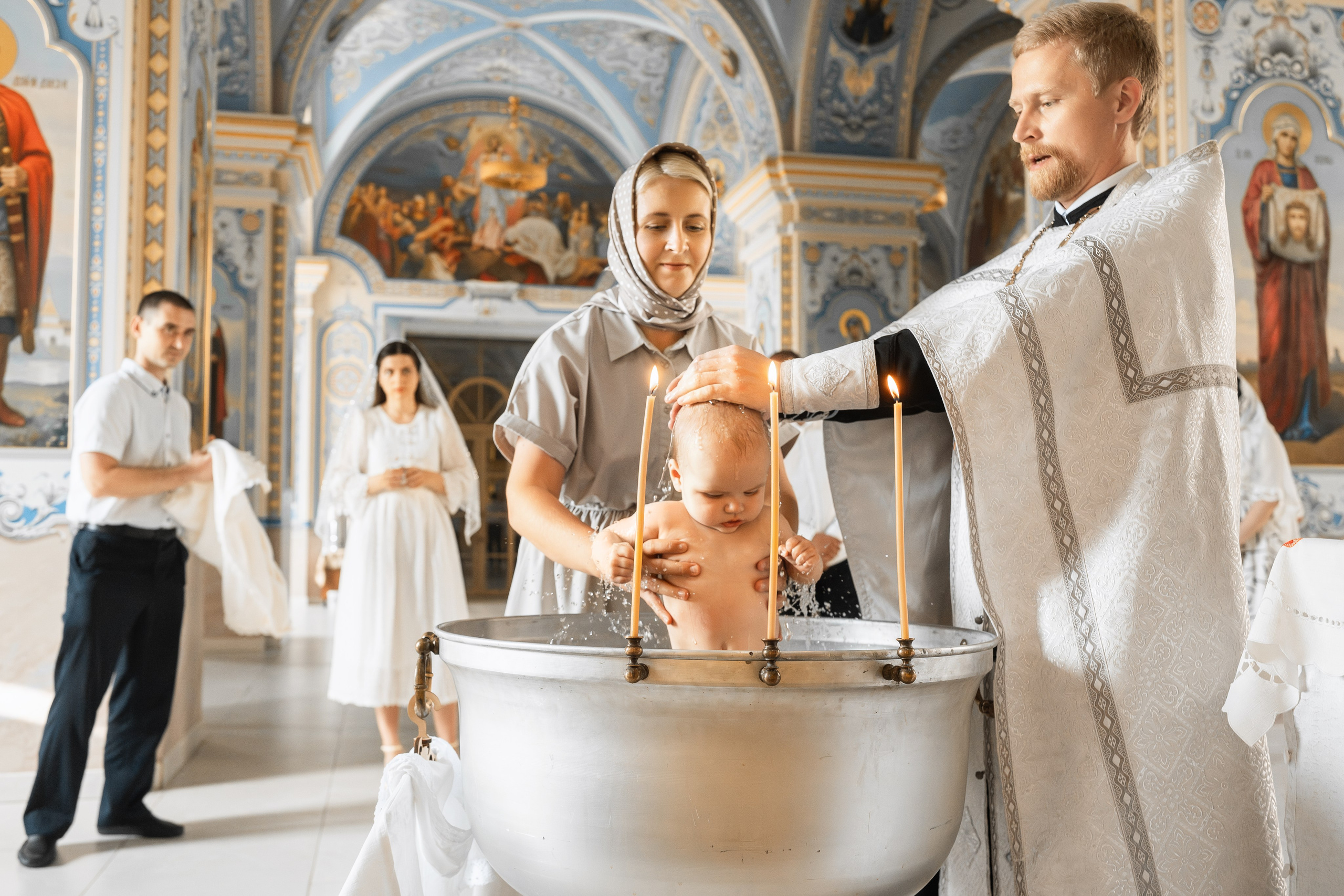 Храм Введения во храм Пресвятой Богородицы. Церковный фотограф на Таинство Крещения и Венчания в Оренбурге и Оренбургской области Екатерина Белкина