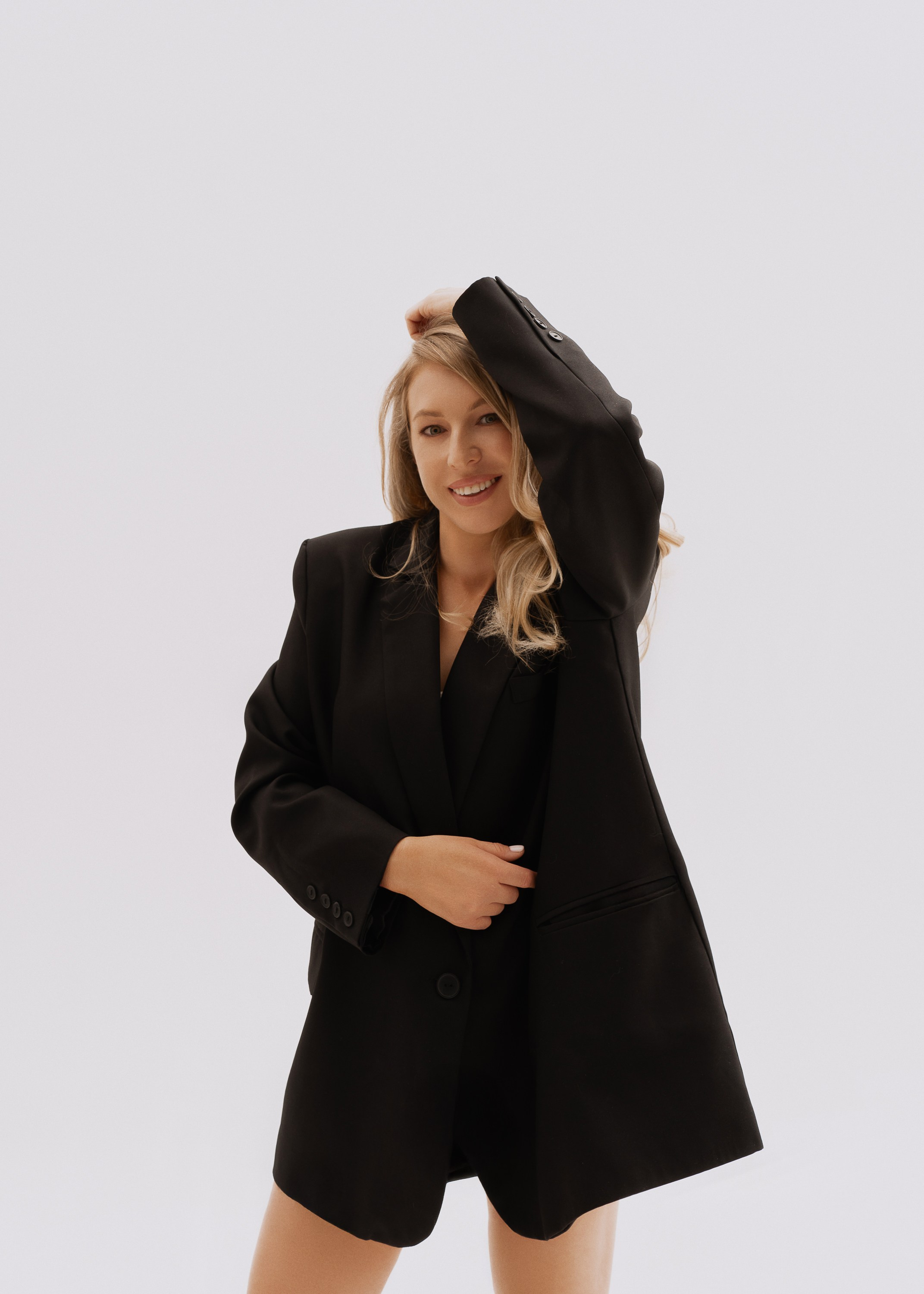 ЮЛЯ. Женский портрет