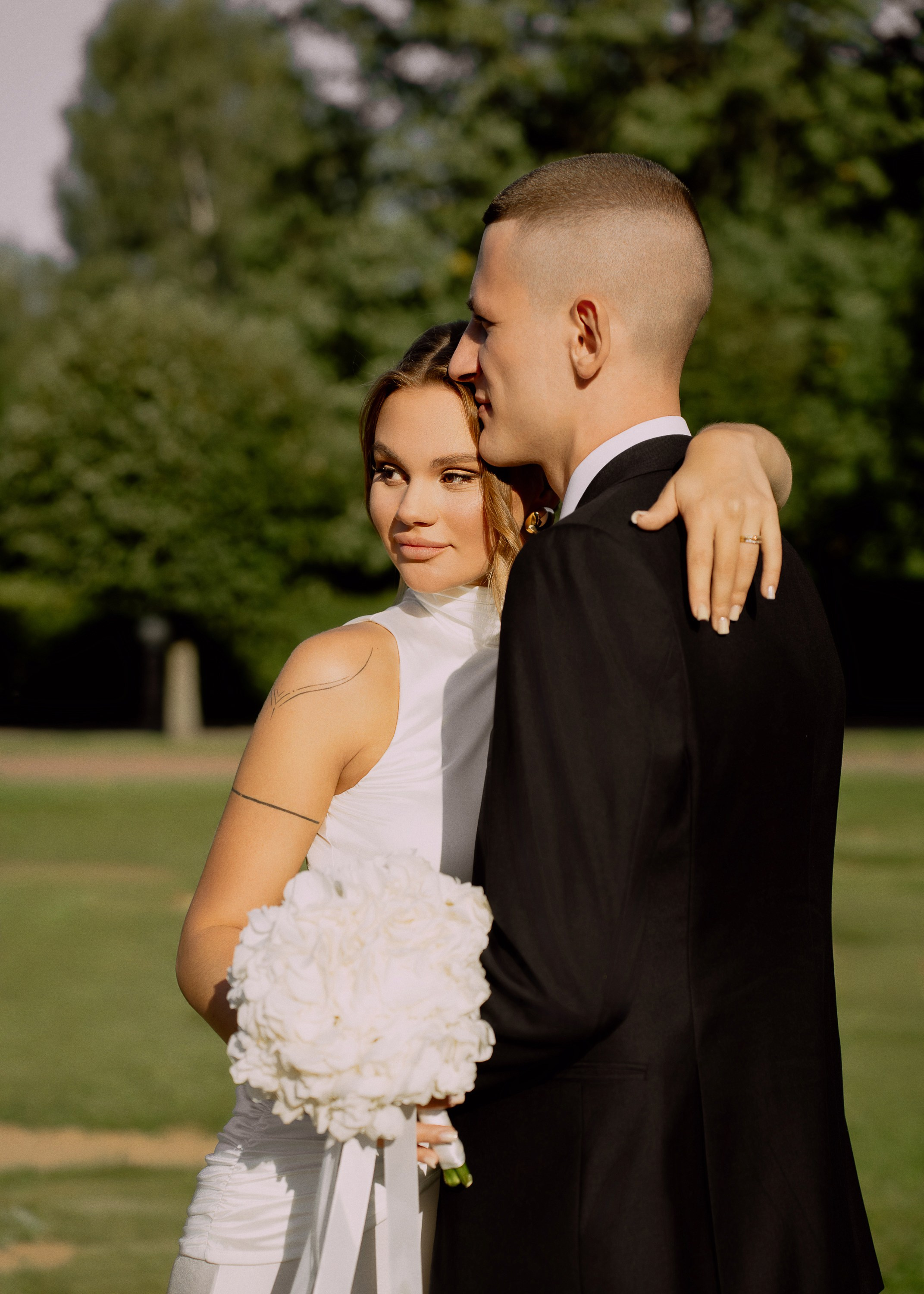 ПОЛИНА И ВЛАДИМИР. Женский портрет