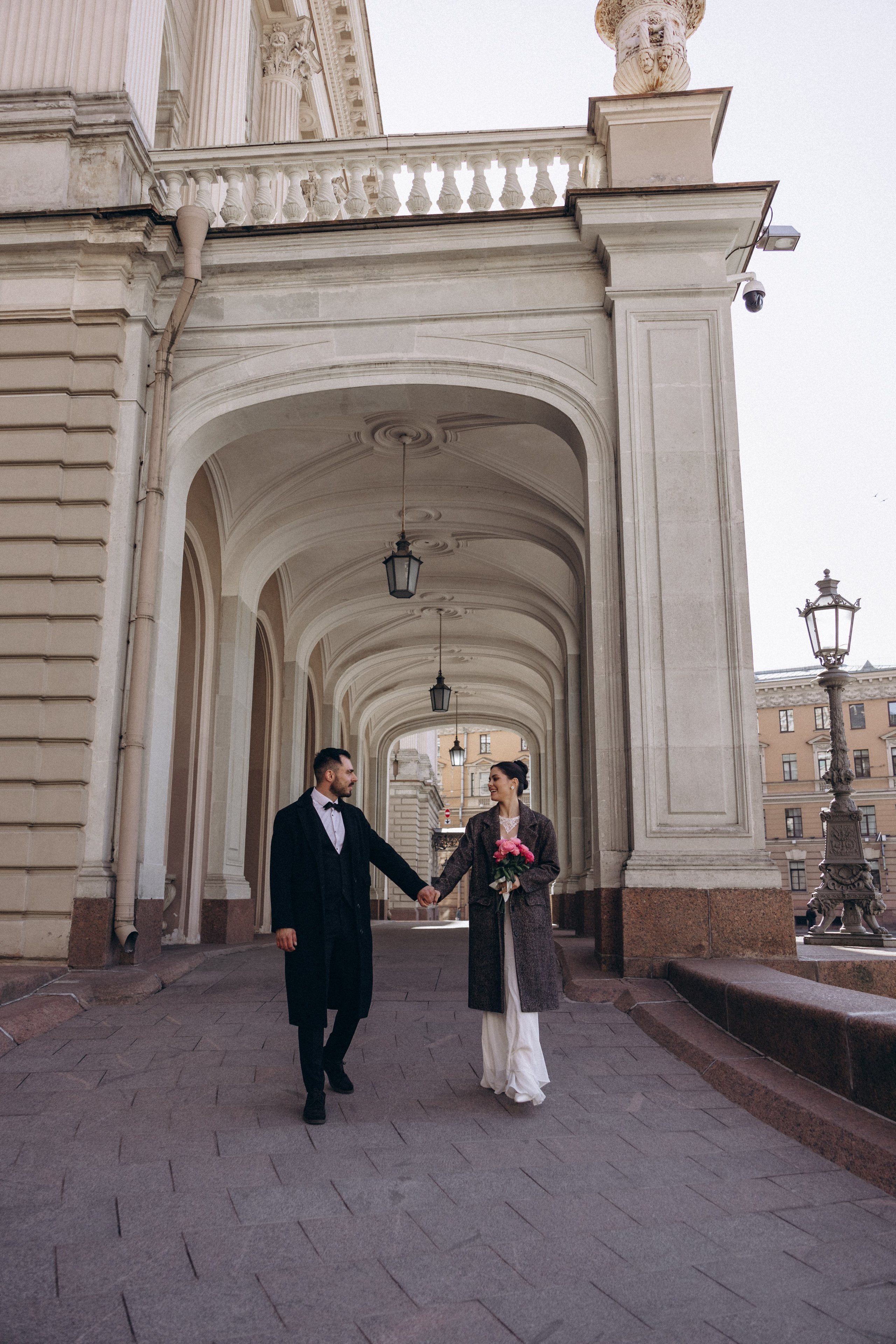 Свадебная прогулка на Исаакиевском соборе. Семейный фотограф в Санкт-Петербурге Екатерина Васильева