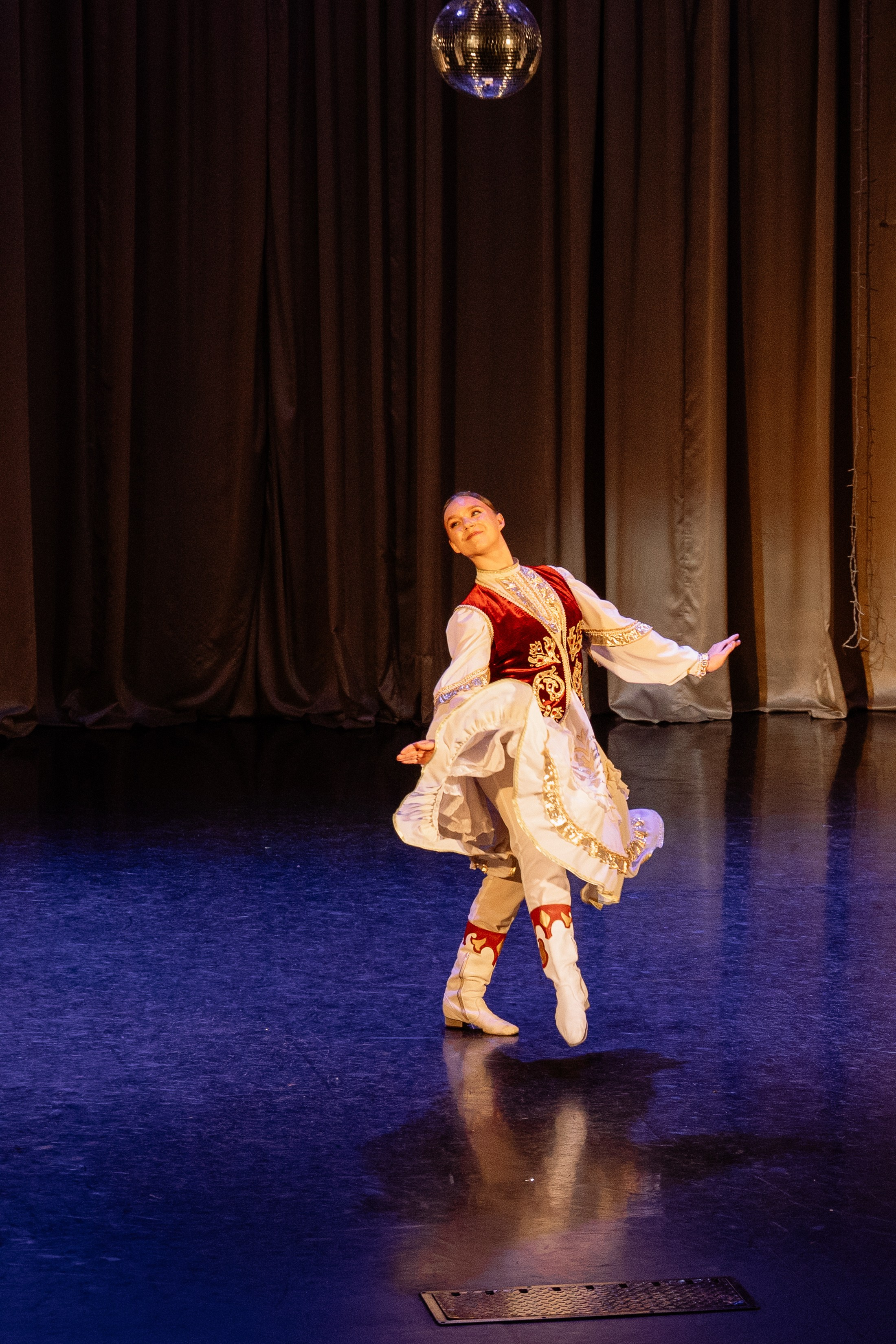 Сибирские узоры ДК Ефремова. Фотограф Юлия Мальцева