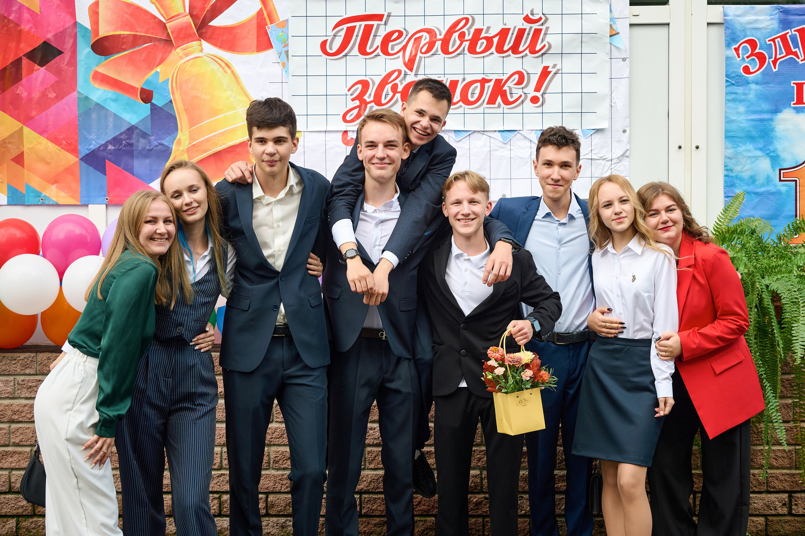 Школьный фотограф Барнаул. Фотограф Опыт Качество Скорость Горный Алтай Барнаул