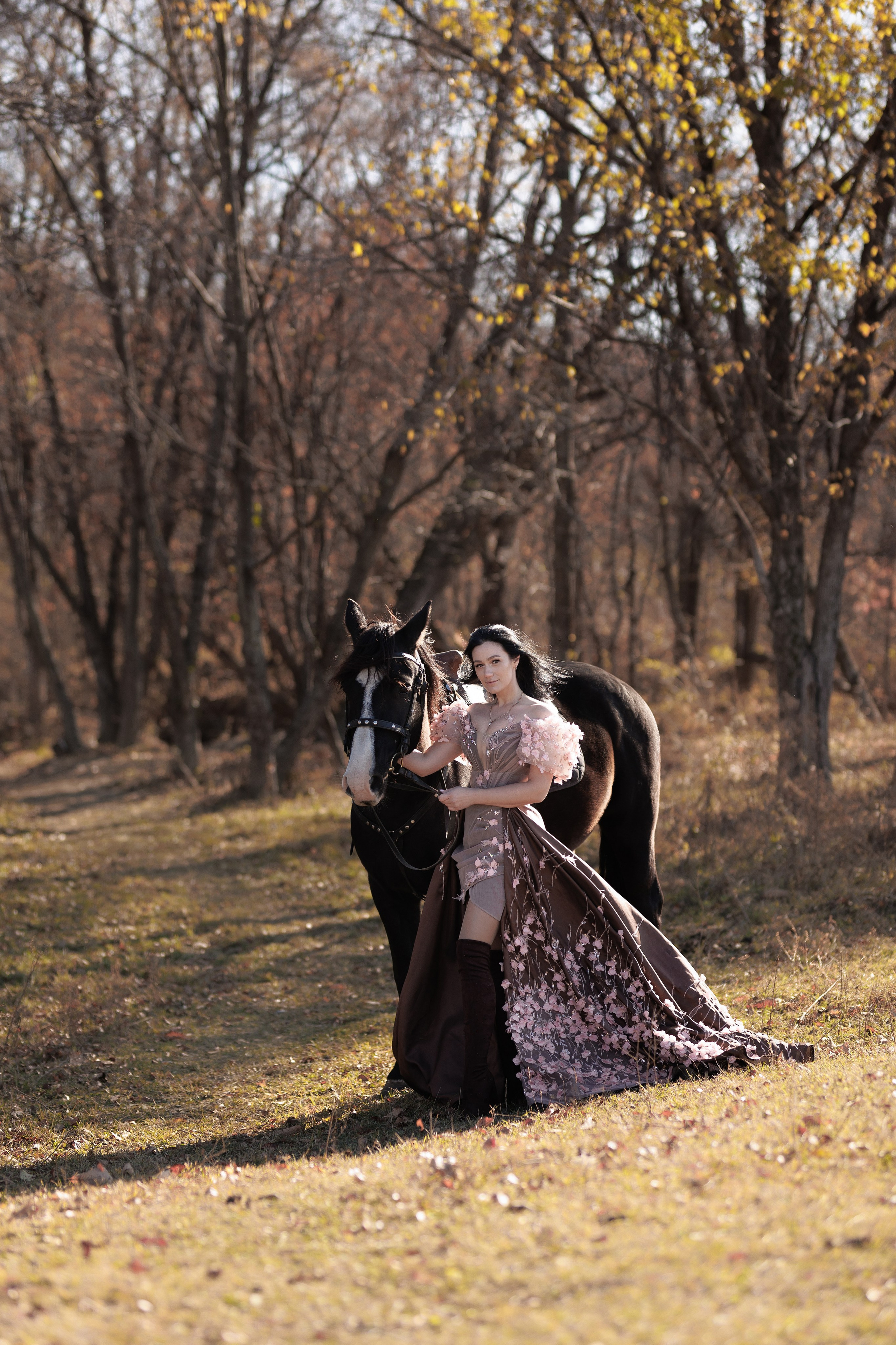 Марина с лошадьми. Фотограф женского портрета, беременности и материнства Харькова Елена
