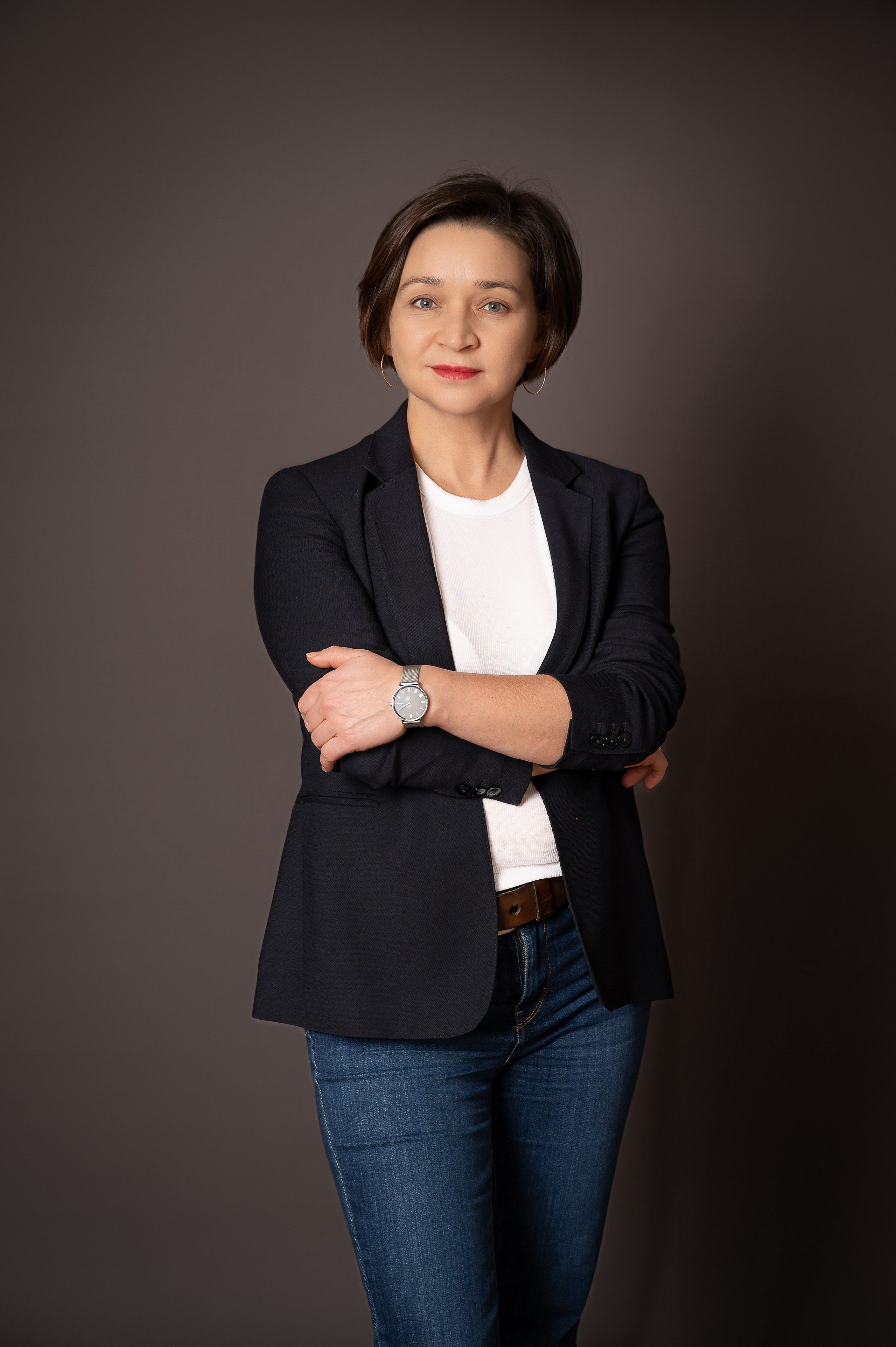 ДЕЛОВАЯ ФОТОСЕССИЯ В СТУДИИ ДЛЯ АДЕЛИ. Портретный фотограф в Москве Евгений Кемайкин