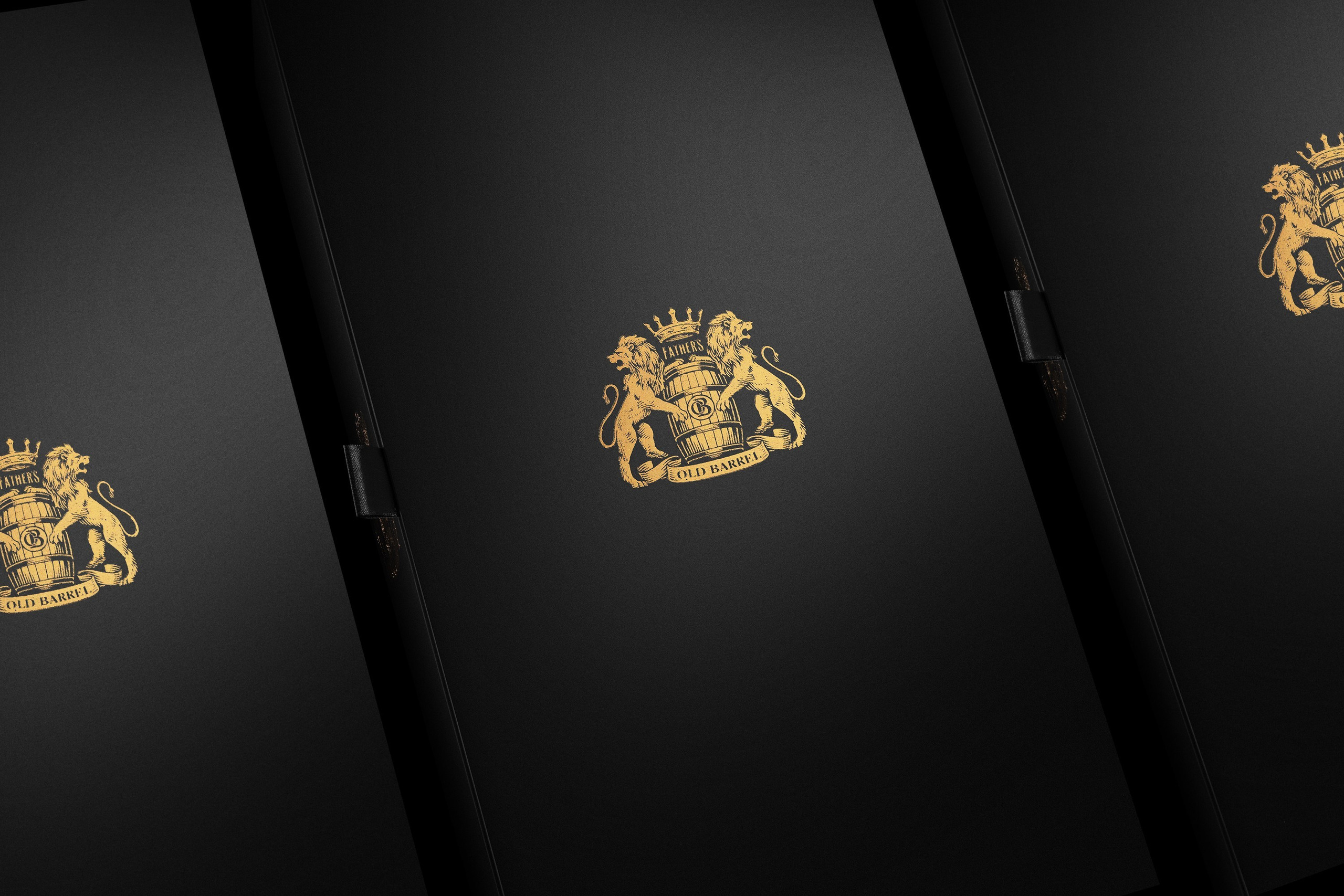 Профессиональная предметная фотосъемка бутылок в Москве и Московской области. Фотостудия в Москве LUXARTPHOTO