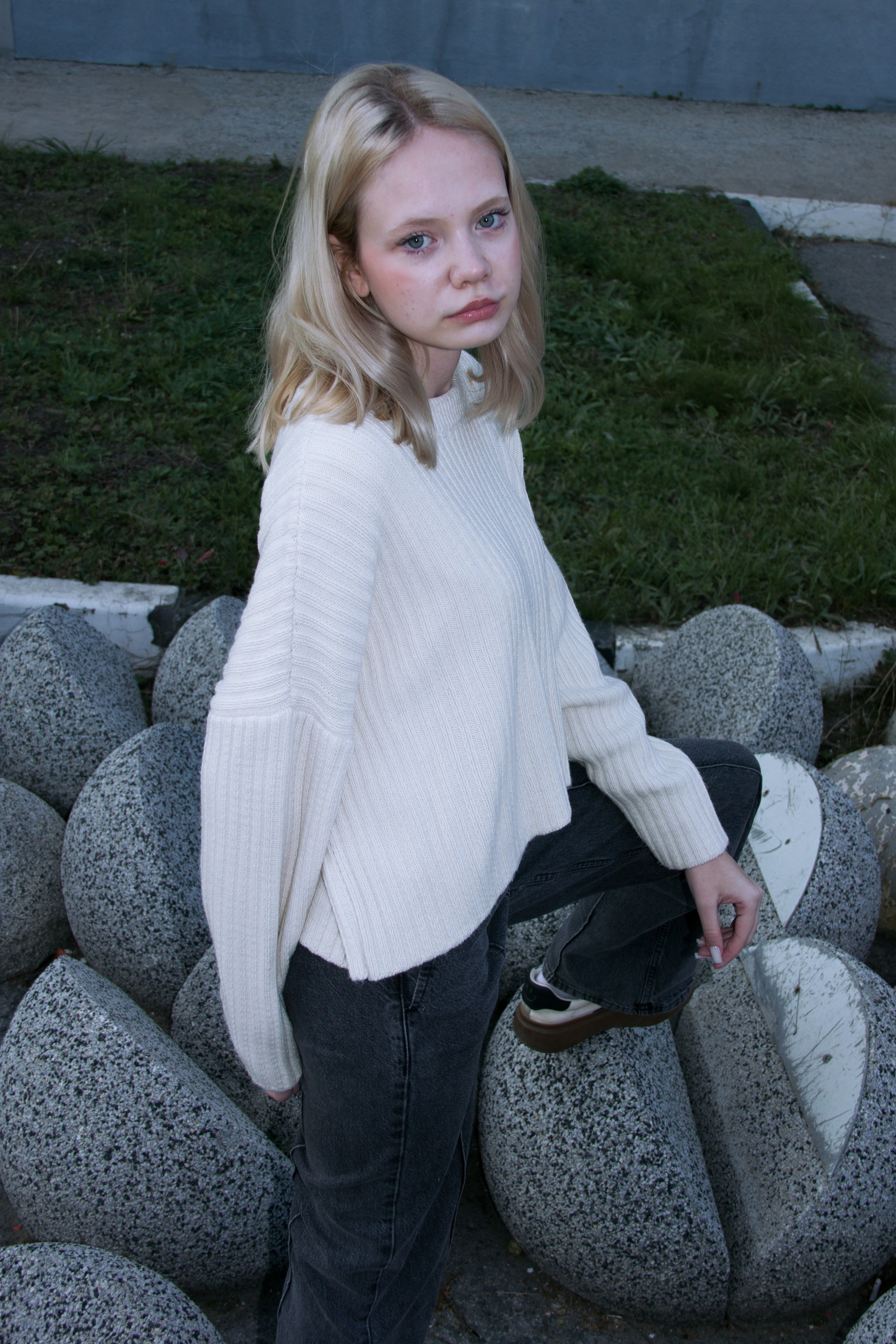 Яна. Главная