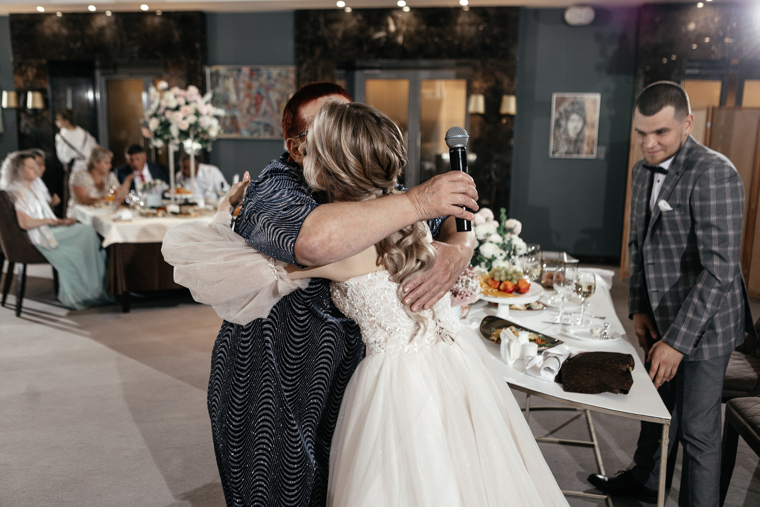 Свадебный фотограф Уфа — Руслан ГабдлисламовЖивые эмоции, красивые кадры, воспоминания на всю жизнь.Работаю по всей Республике Башкортоста. Свадебный фотограф Уфа Руслан Габдлисламов