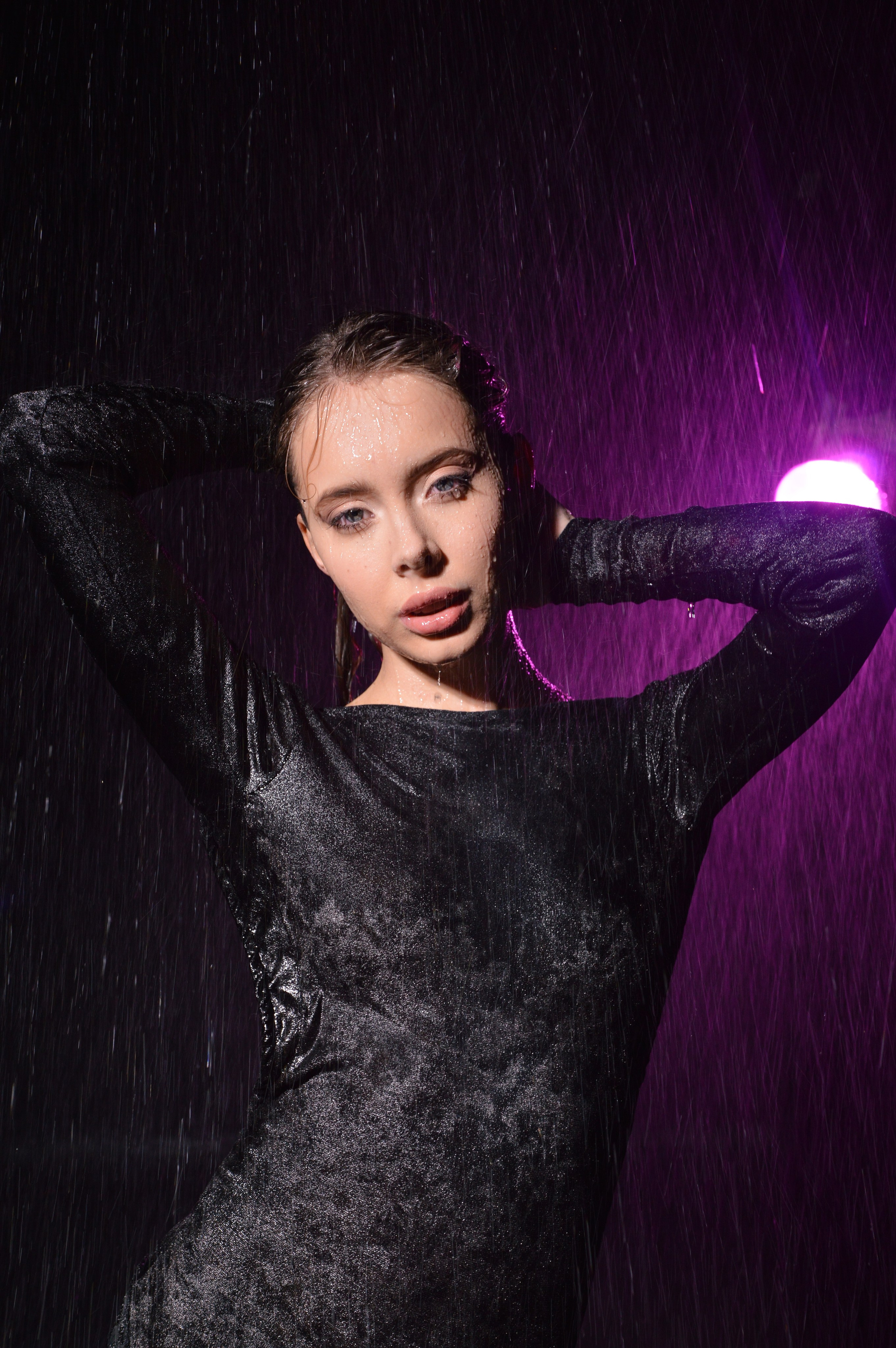 Тропический душ. Phbyadel.wfolio.pro