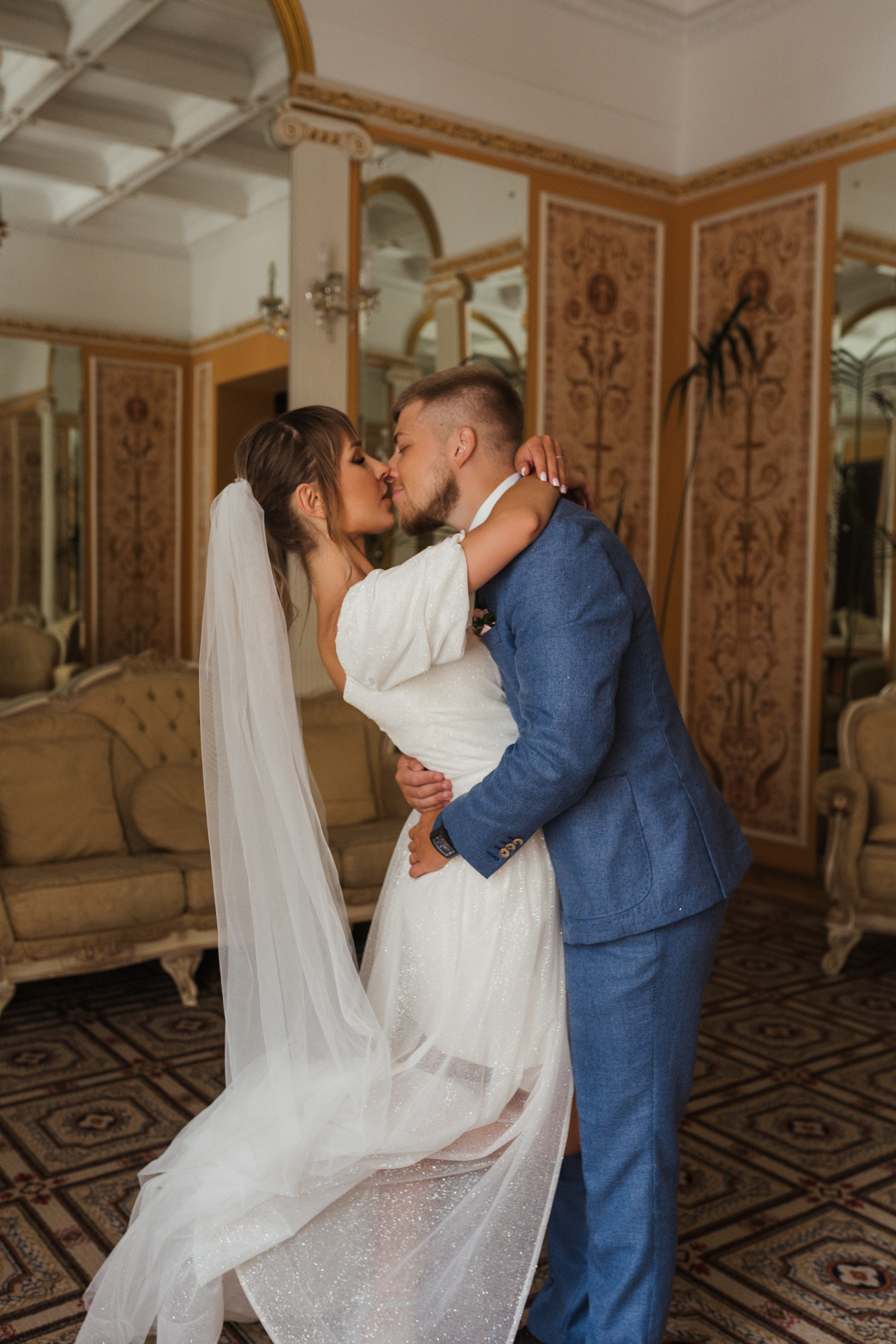 Артем и Анастасия, Mariott Taganskaya. Свадебный фотограф в Москве Анна Полушина