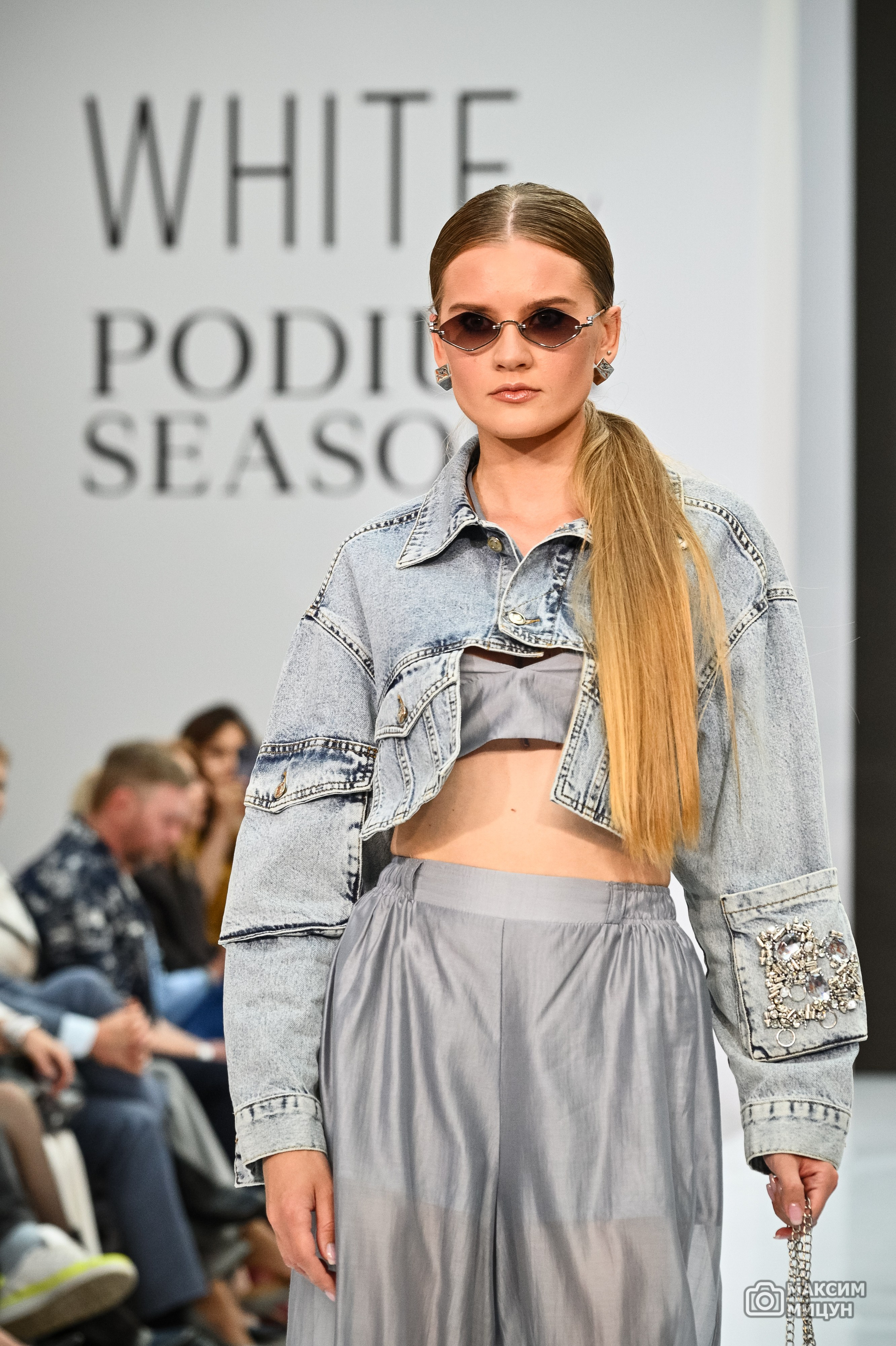 Модные показы. Фотограф Максим Мицун. Портрет, свадьба, репортаж, каталог