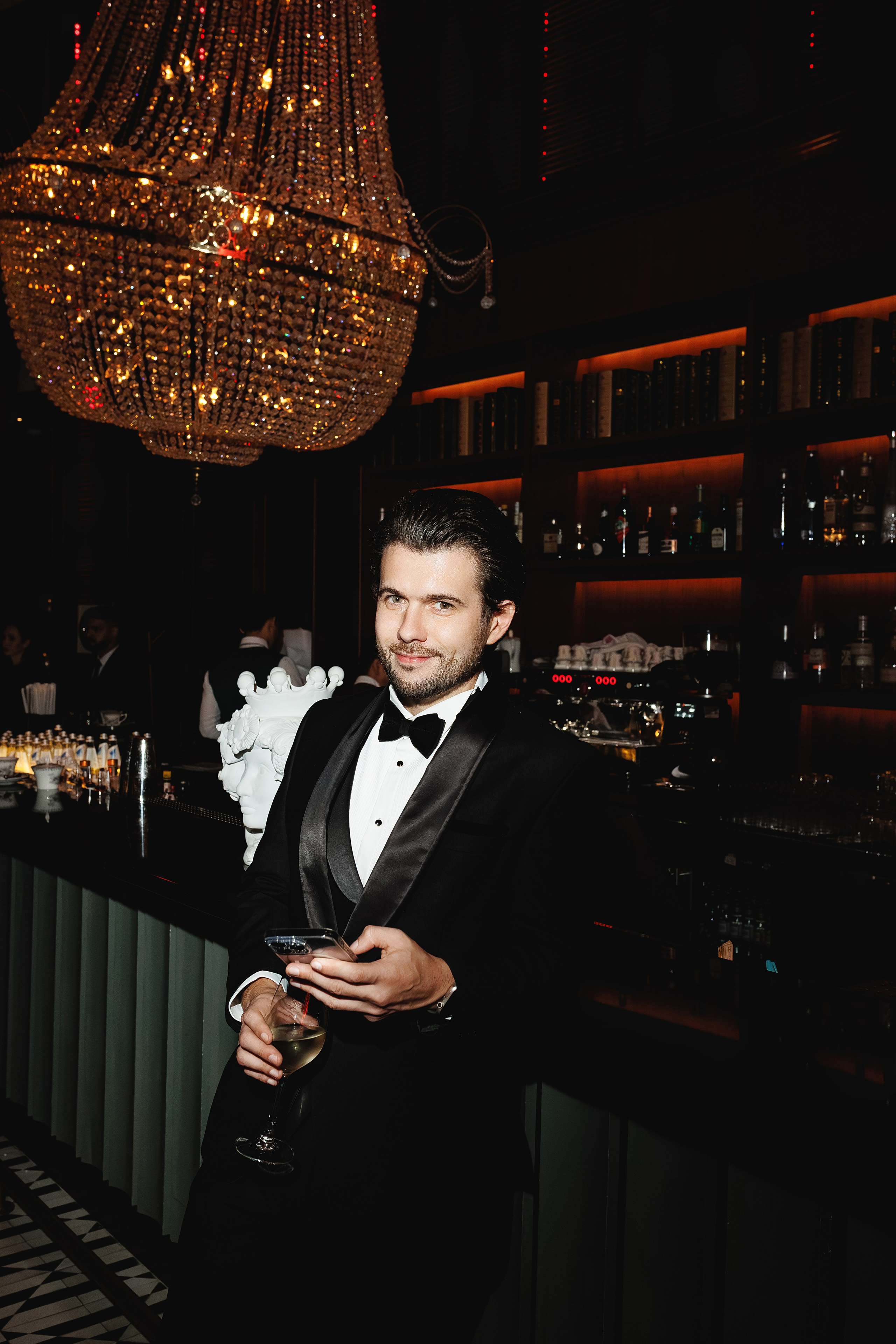 Event Photography Dubai Opera — Vision PRO Birthday at Belcanto Restaurant. Evgen Yatsenko — Photographer in Dubai