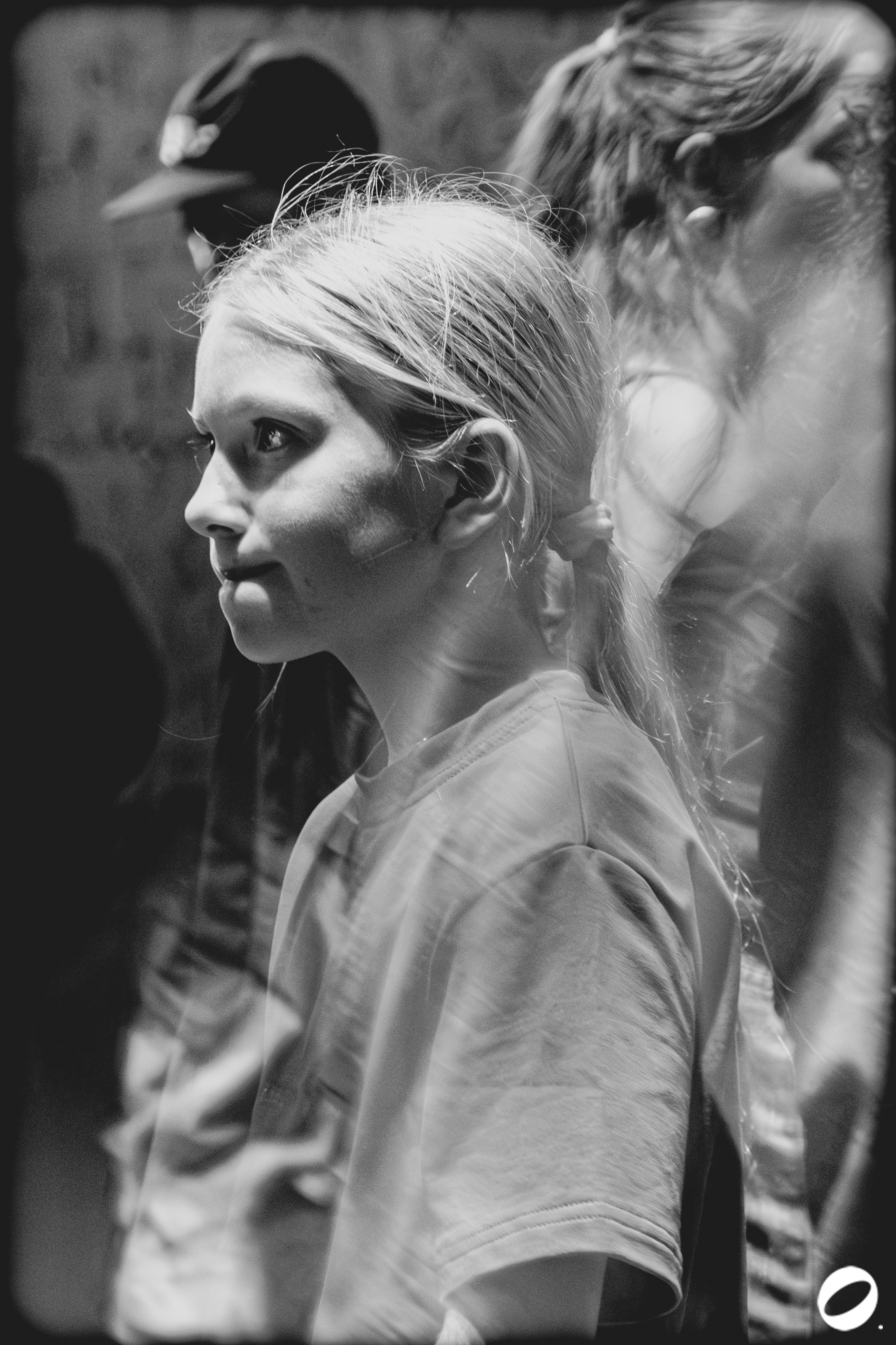 ODD.CLUB 04/04 (@youlovebu). Соня бу тебя сфоткала