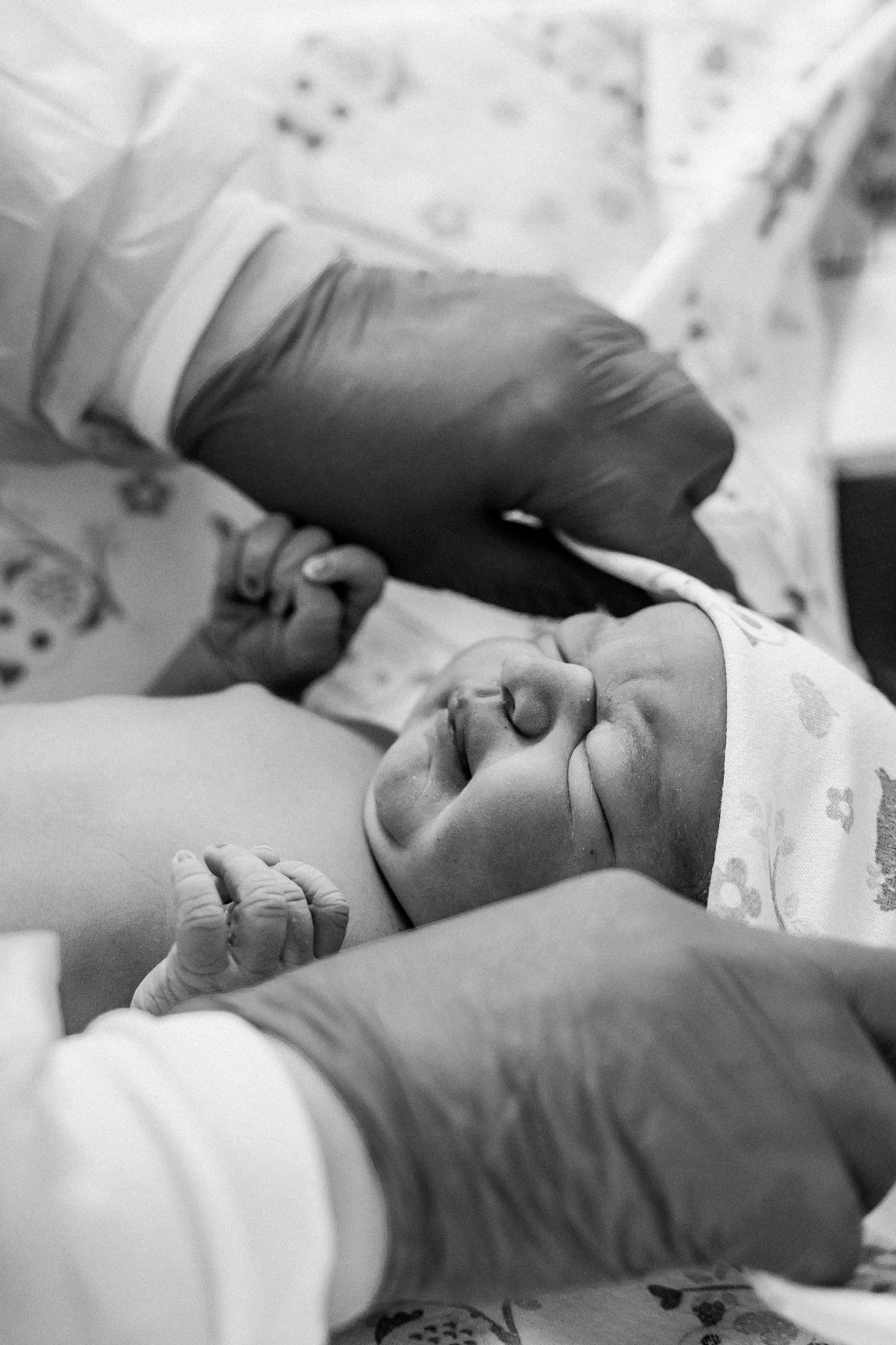 Рождение Оли. Семейный и детский фотограф в Краснодаре. Фотограф новорожденных. Фотограф ньюборн. Фотограф родов Краснодар. Катя Угнивенко