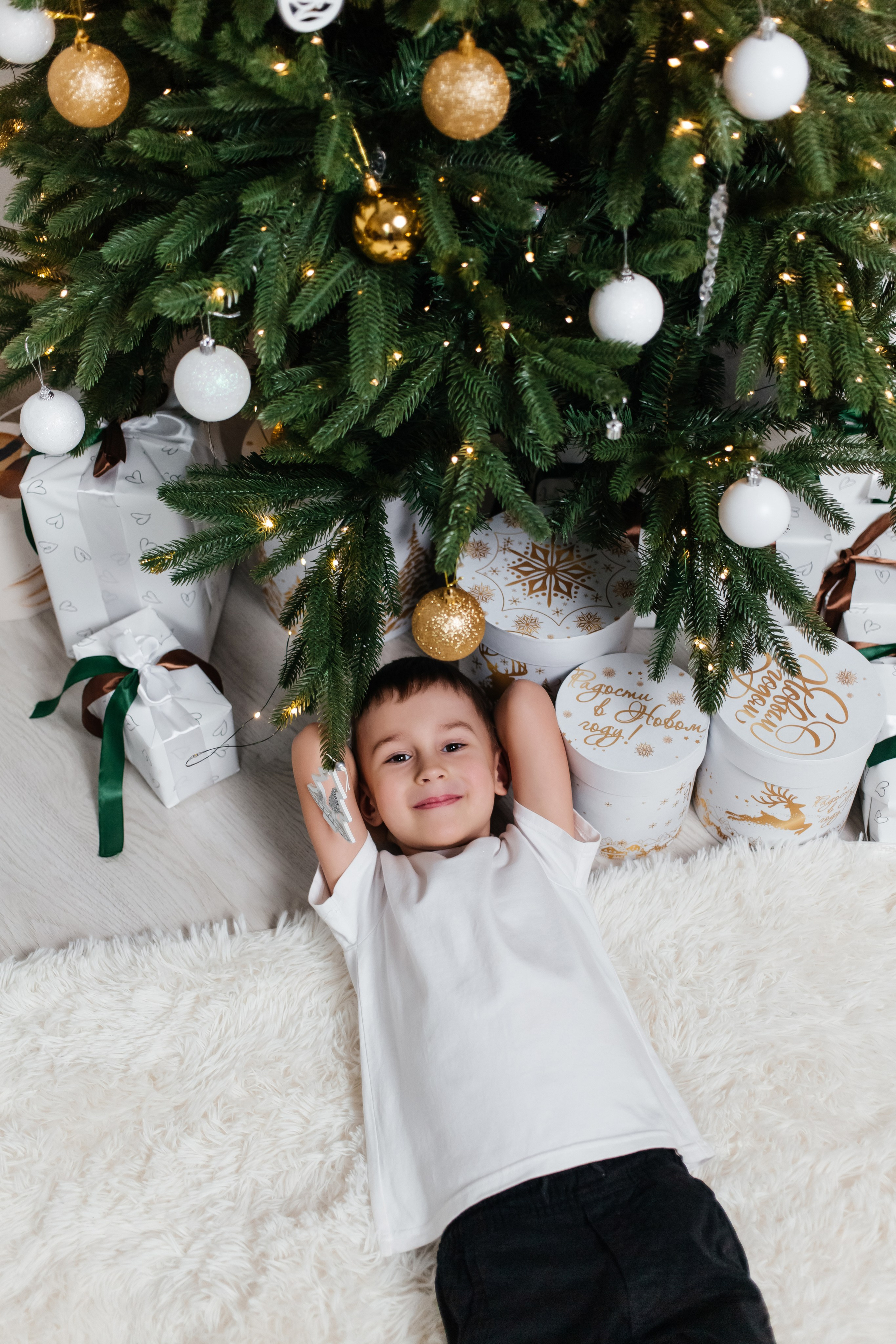 Настюша семейная Новый год. Женский фотограф в Оренбурге Ирина Заводчикова