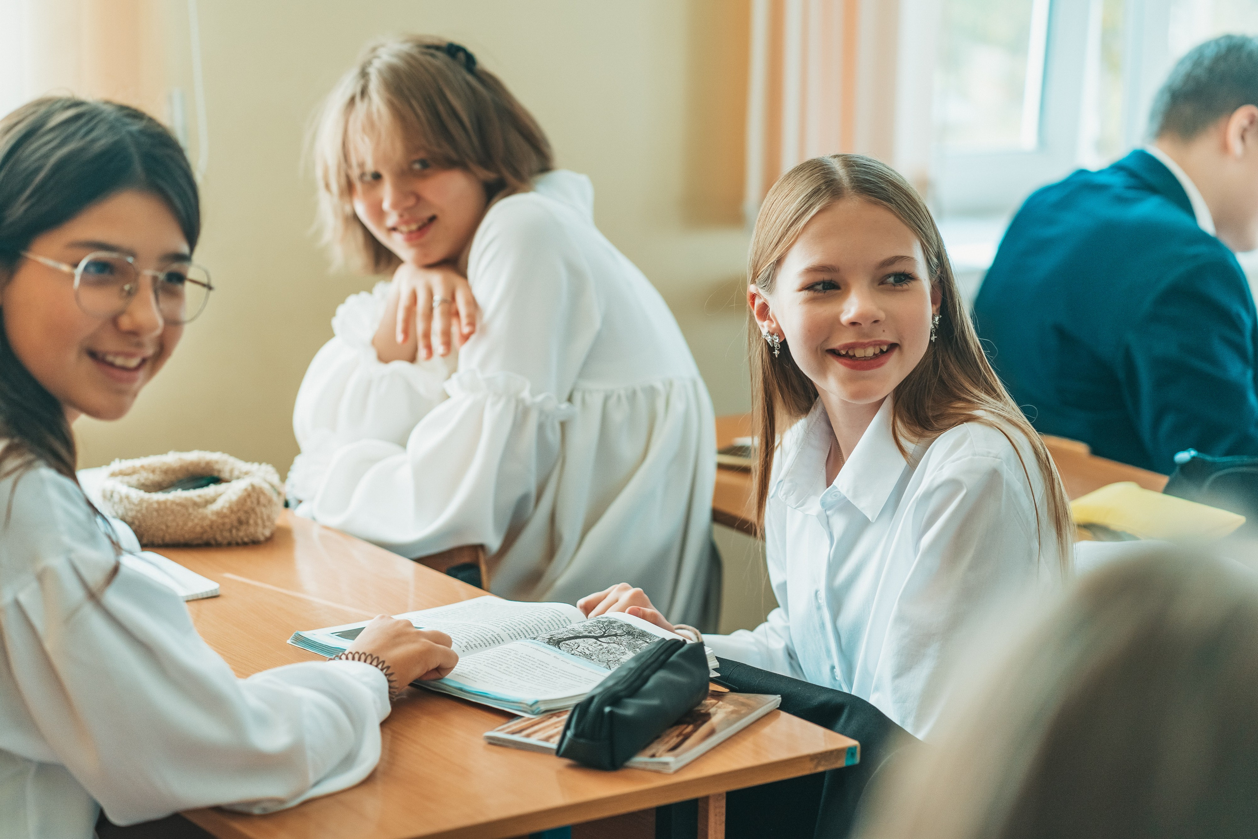 7 класс. Школьные альбомы и альбомы для детского сада. Юлия Осипова. Москва