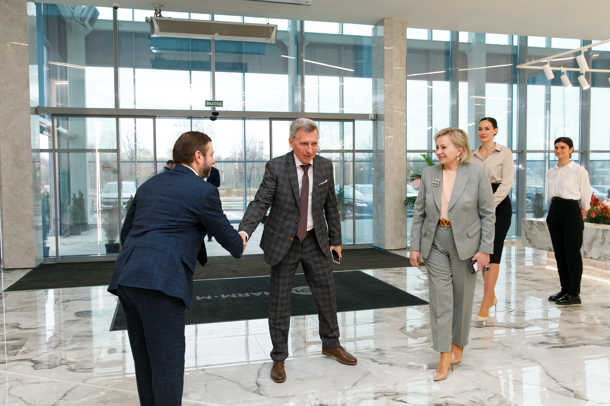 Экскурсия на Велфарм-М. Медиатека Группы компаний «Велфарм»