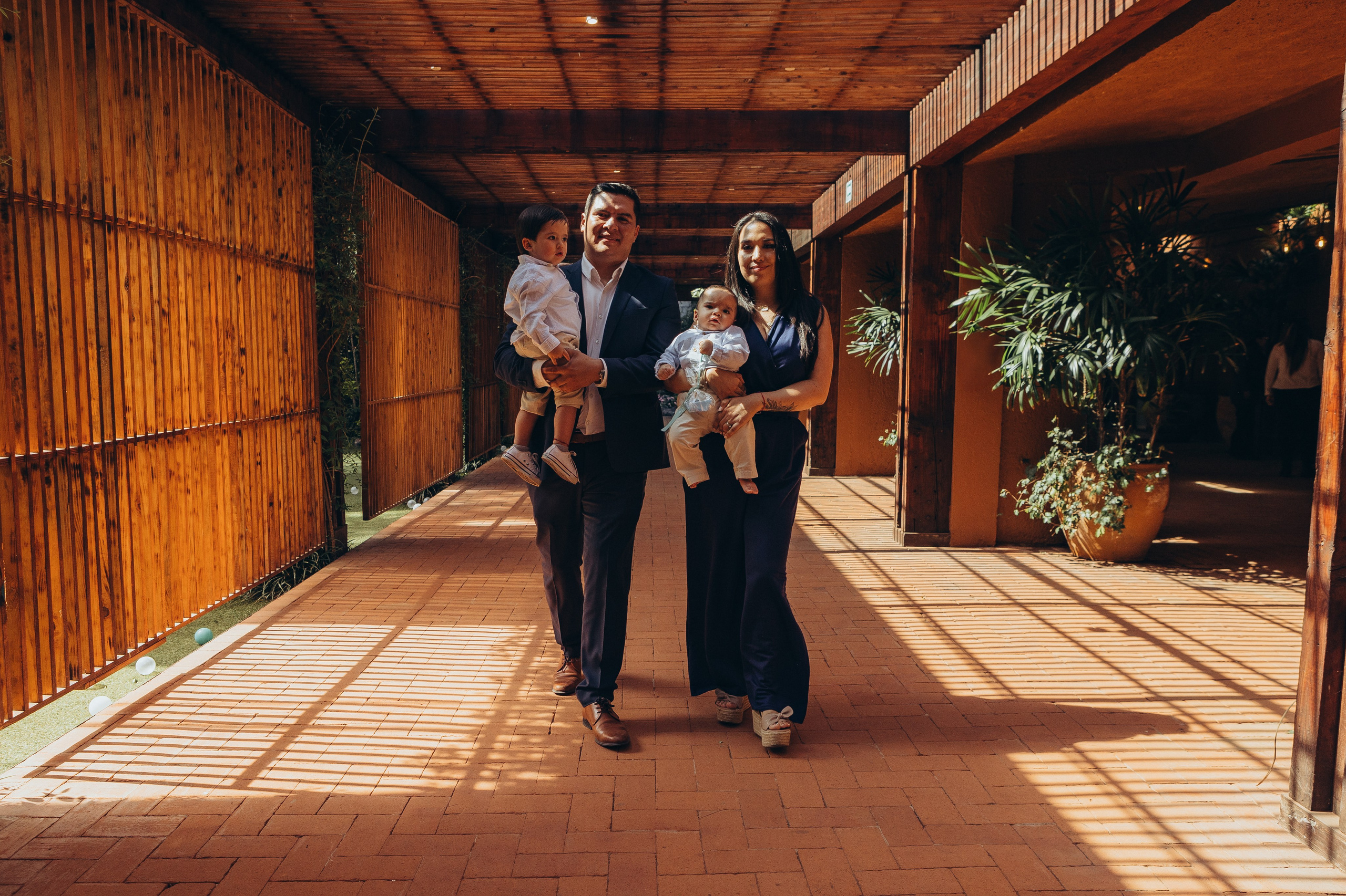 Церемония посвящения Эмилио и Самуэль. Ирина Крохалева. Семейный фотограф в Екатеринбурге