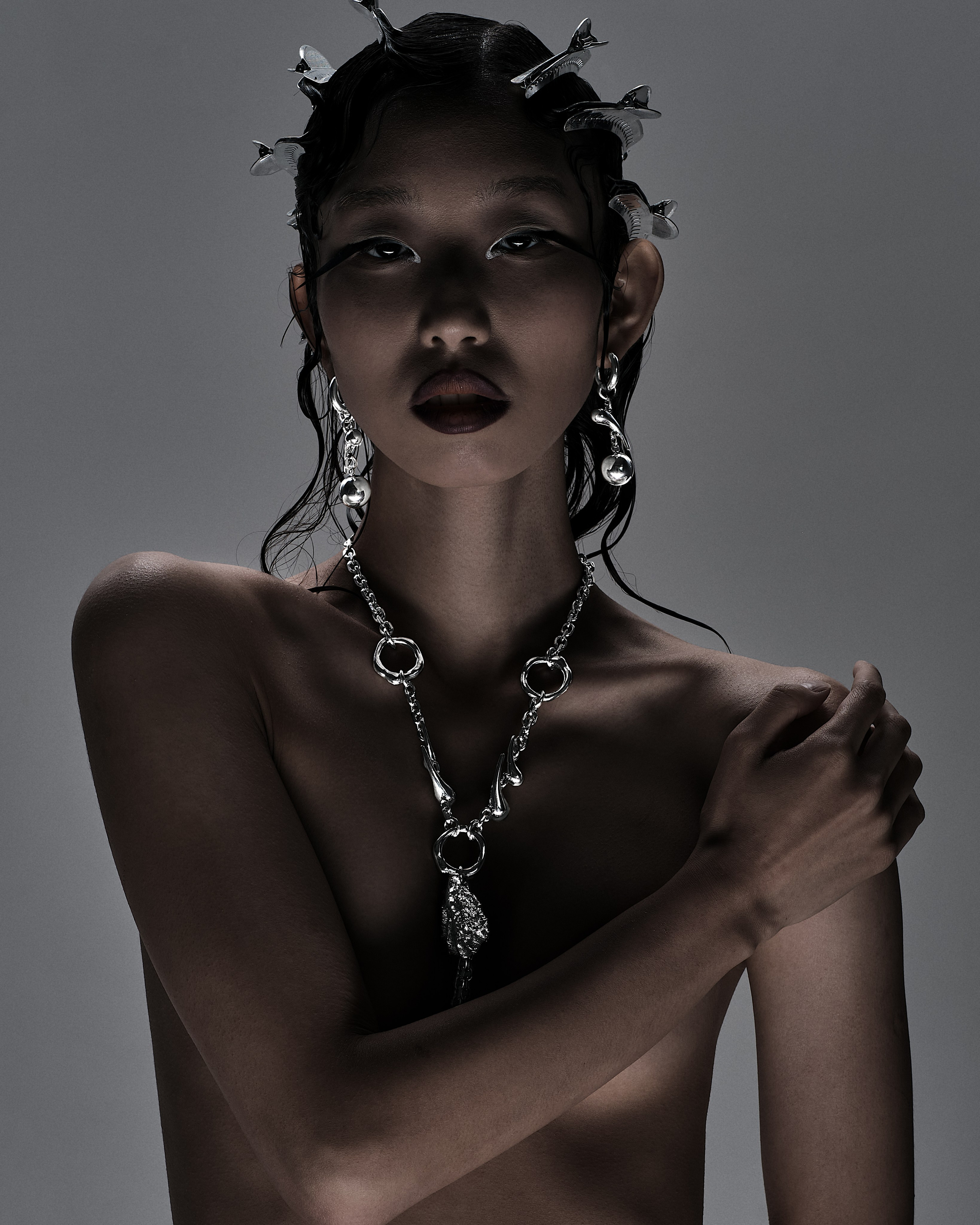 RUSHEV. Студийный фотограф в Москве Илья Сухов