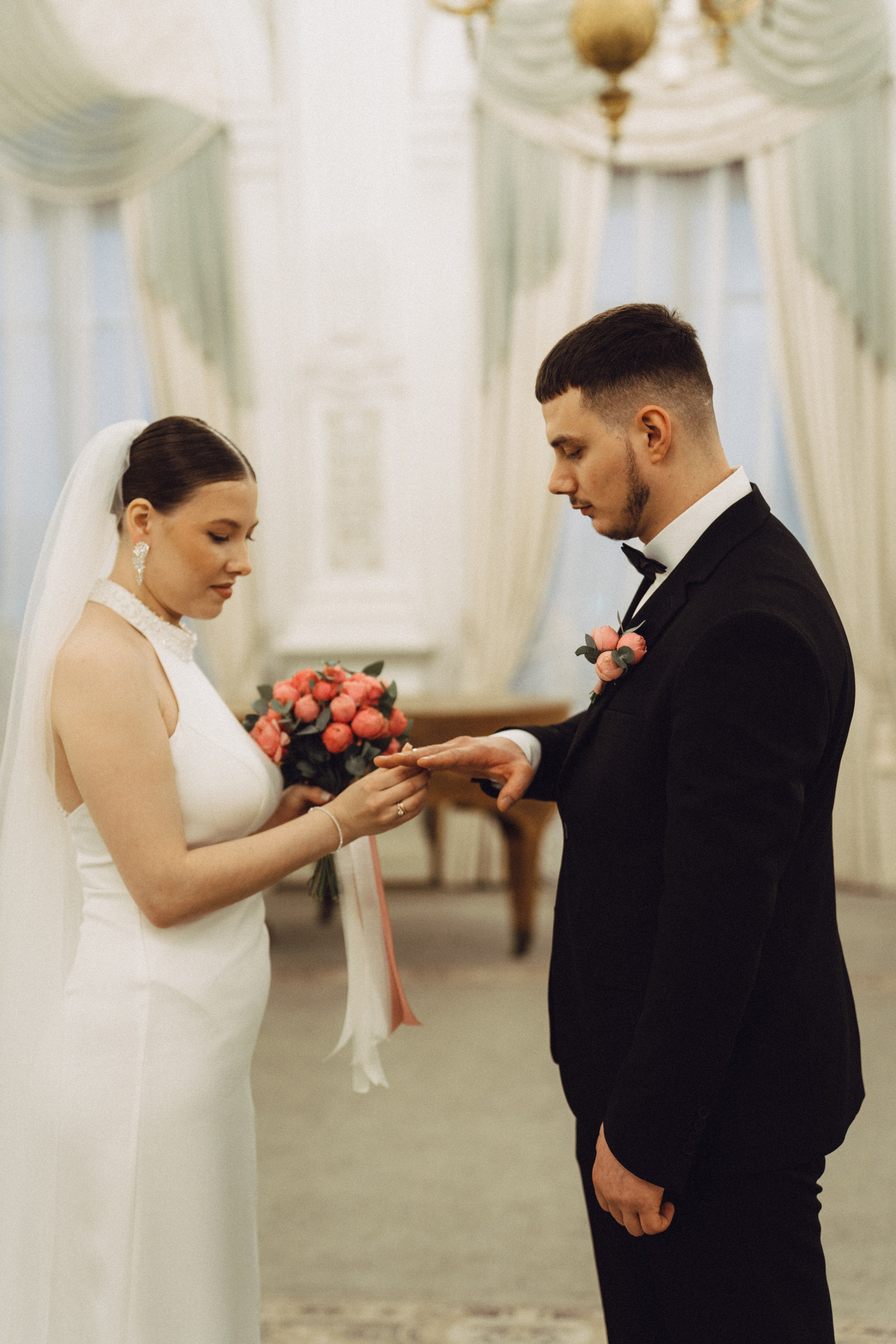 СВАДЕБНАЯ СЬЕМКА В ПЕВОМ ДВОРЦЕ БРАКОСОЧЕТАНИЯ. Профессиональный фотограф, Санкт-Петербург — Виктория Богомолова
