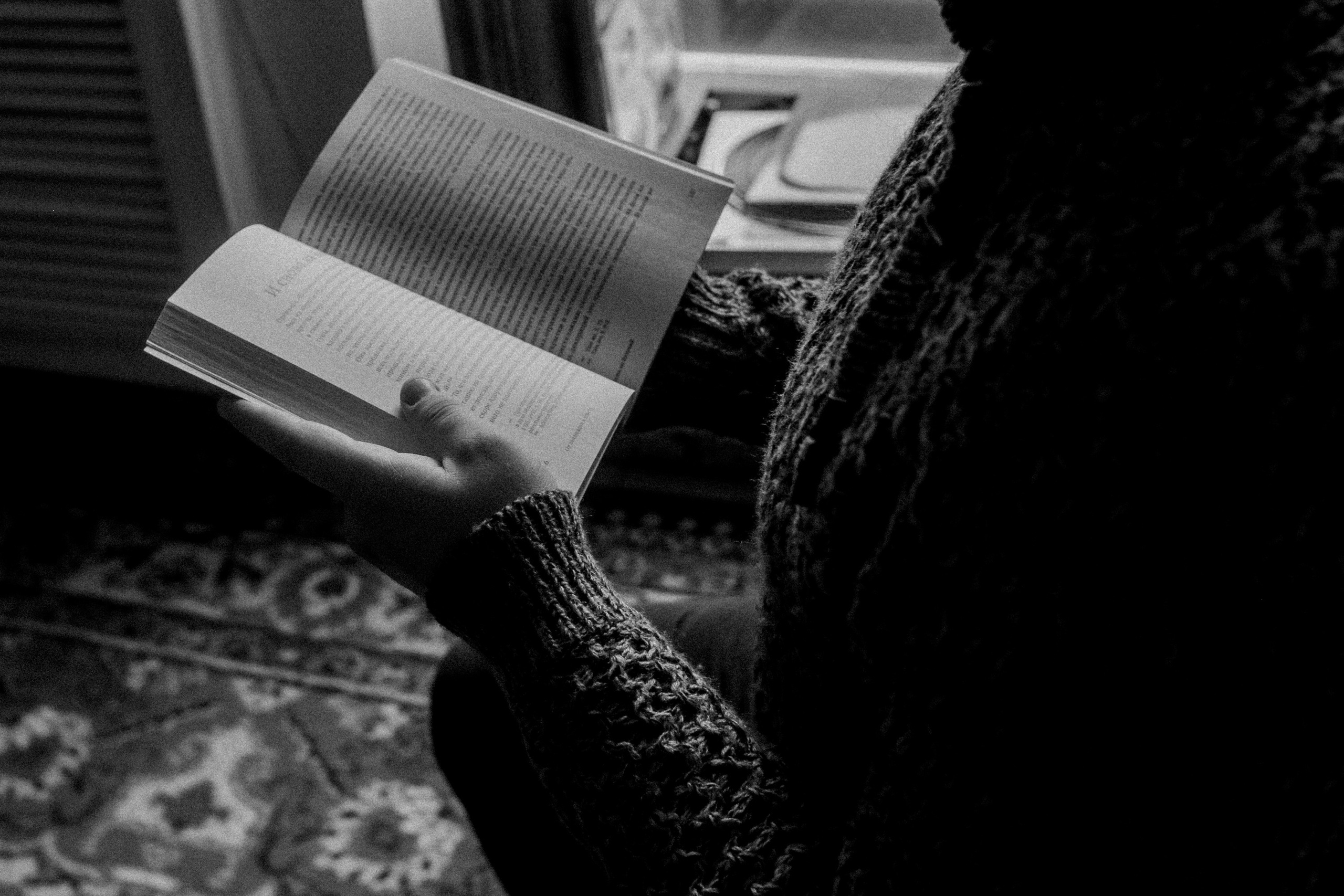 Книжный магазин «Бакен». Портретный фотограф в Красноярске Аня Медведева