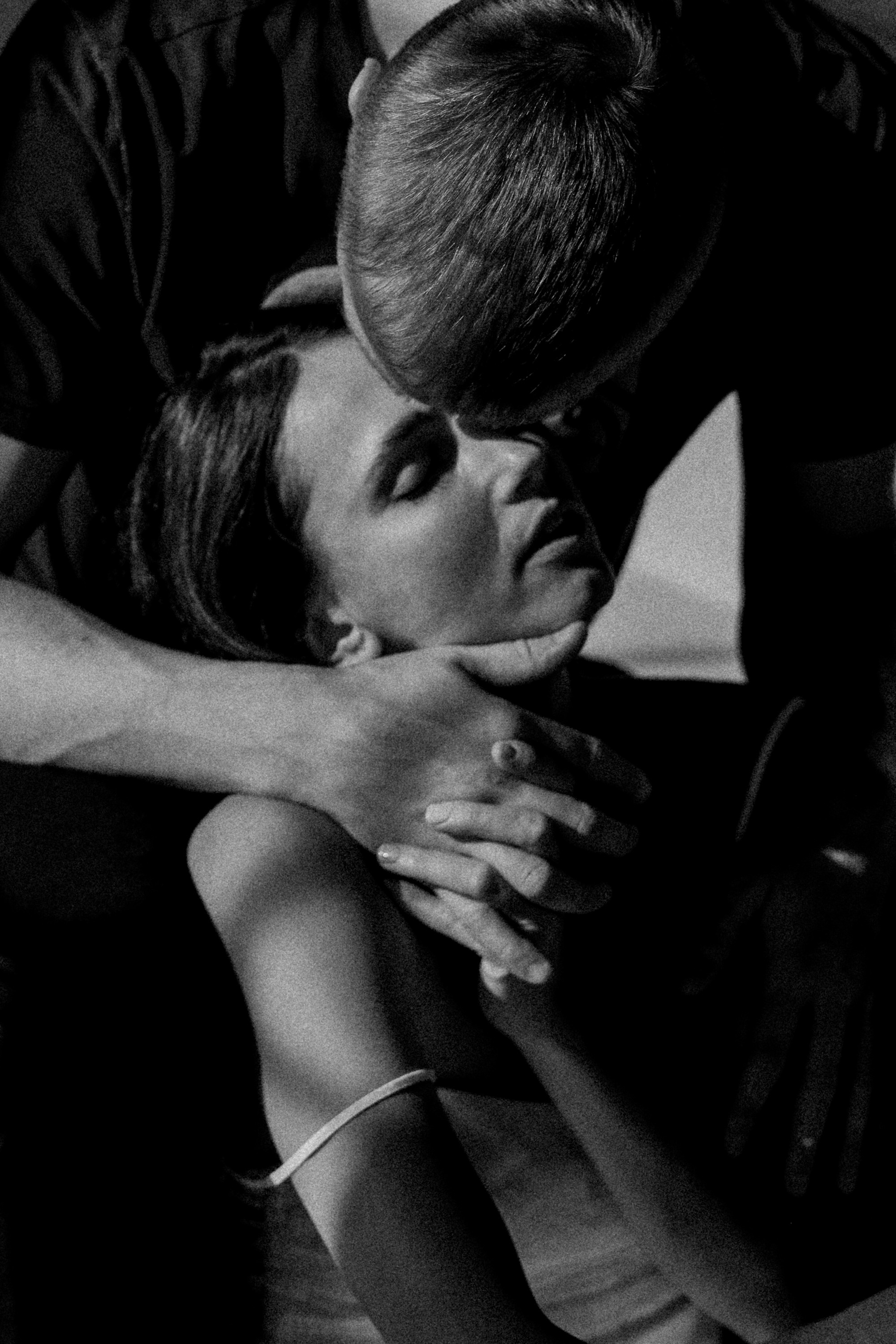 Двое близко. Портретный фотограф в Красноярске Аня Медведева