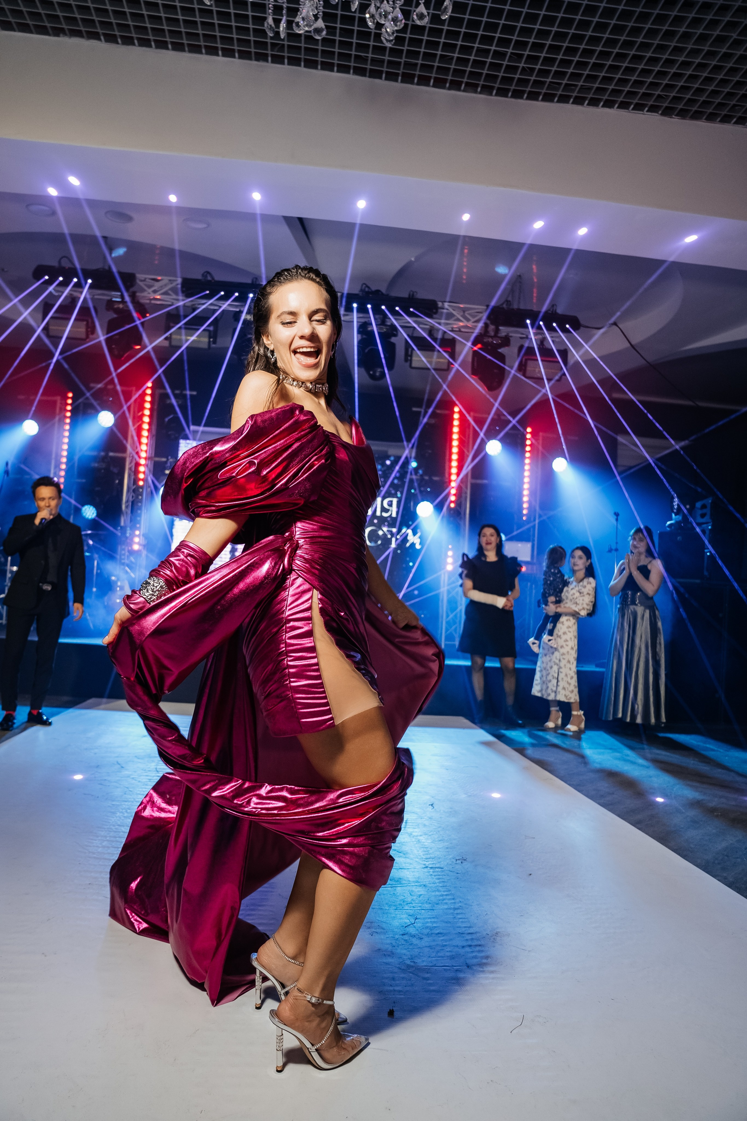 АНАСТАСИЯ ИЛЛЮЗИЯ РЕАЛЬНОСТИ BIG TEAM. Свадебный и семейный фотограф В Барнауле Нечаева Таня