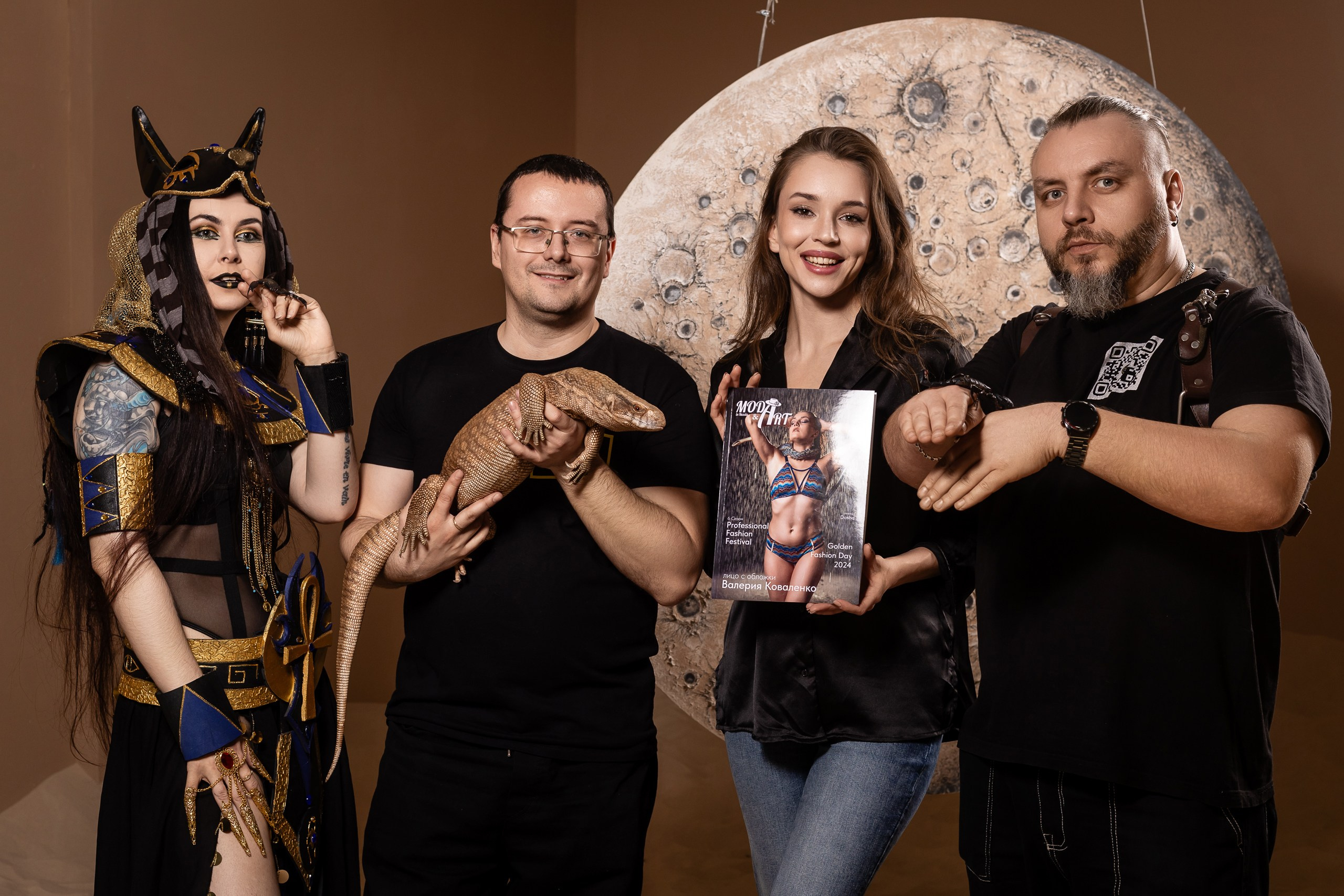 Фотосессия с ящерицами и скорпионами в Восточном стиле. Фотограф в Санкт-Петербурге — Сергей Петров