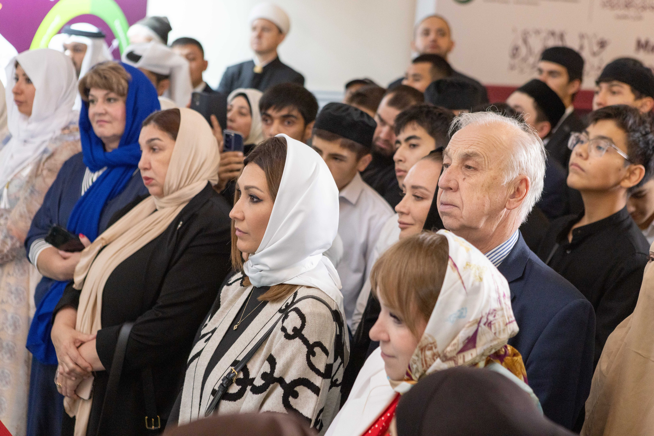 Открытие выставки Мир Корана. Рекламный, предметный, репортажный, семейный фотограф и художник в Москве