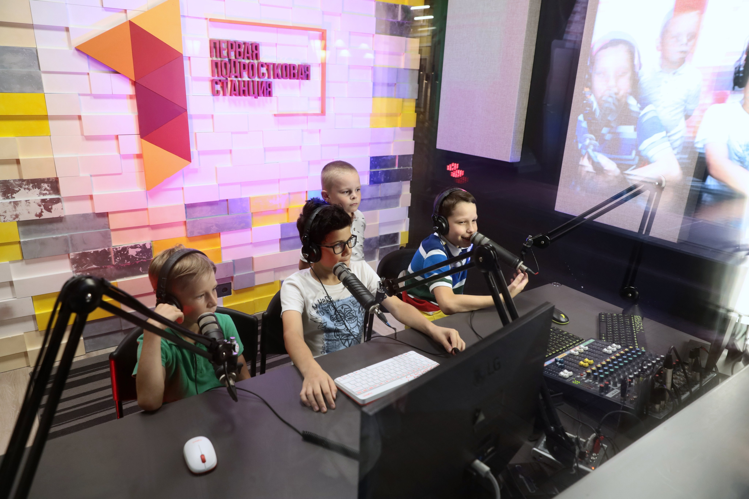 ДЕНЬ РОЖДЕНИЯ АЛЕКСАНДРА. Фотограф мероприятий Ирина Каширина