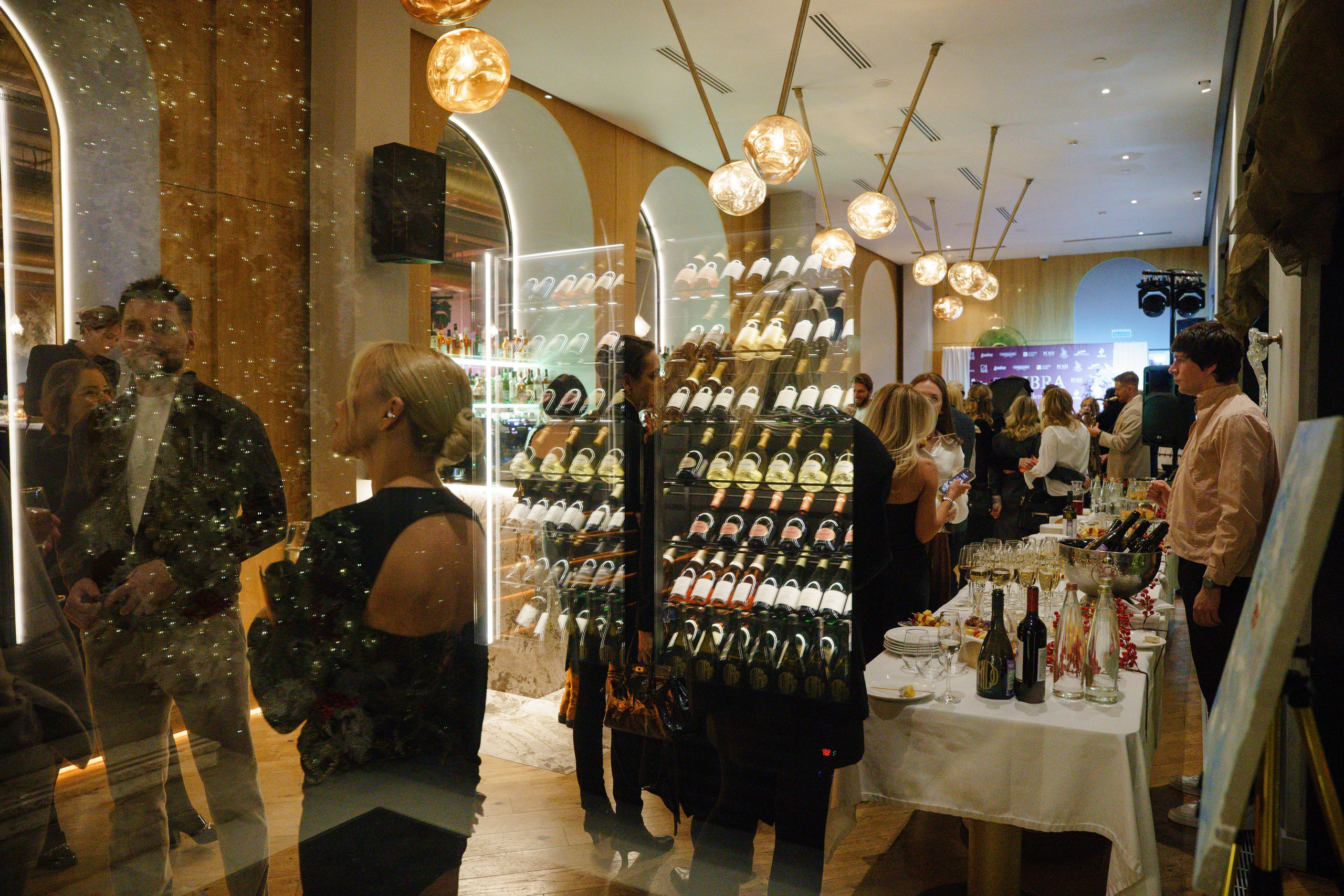 Литературный вечер «Libra». Репортажный фотограф в Москве Саша Дружинина