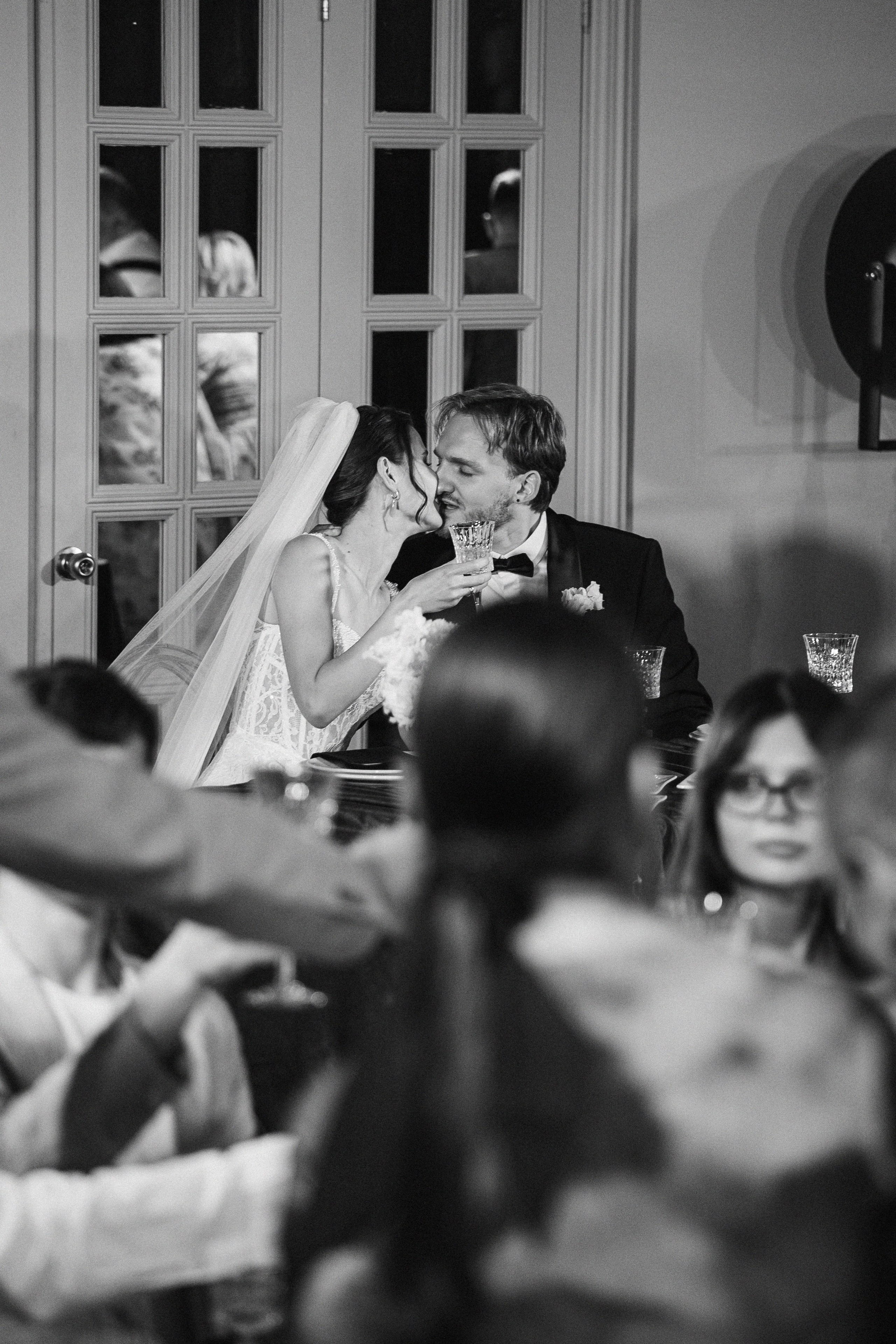 Свадебный ужин в ресторане АРХИТЕКТОР. Свадебный фотограф Москва