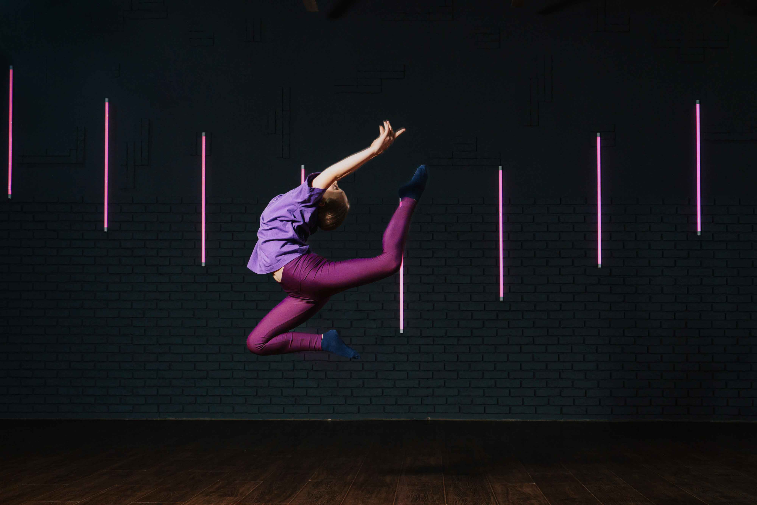 DANCE EVOLUTION STUDIO. Свадебный и семейный фотограф в Санкт-Петербурге Виктор Голубев