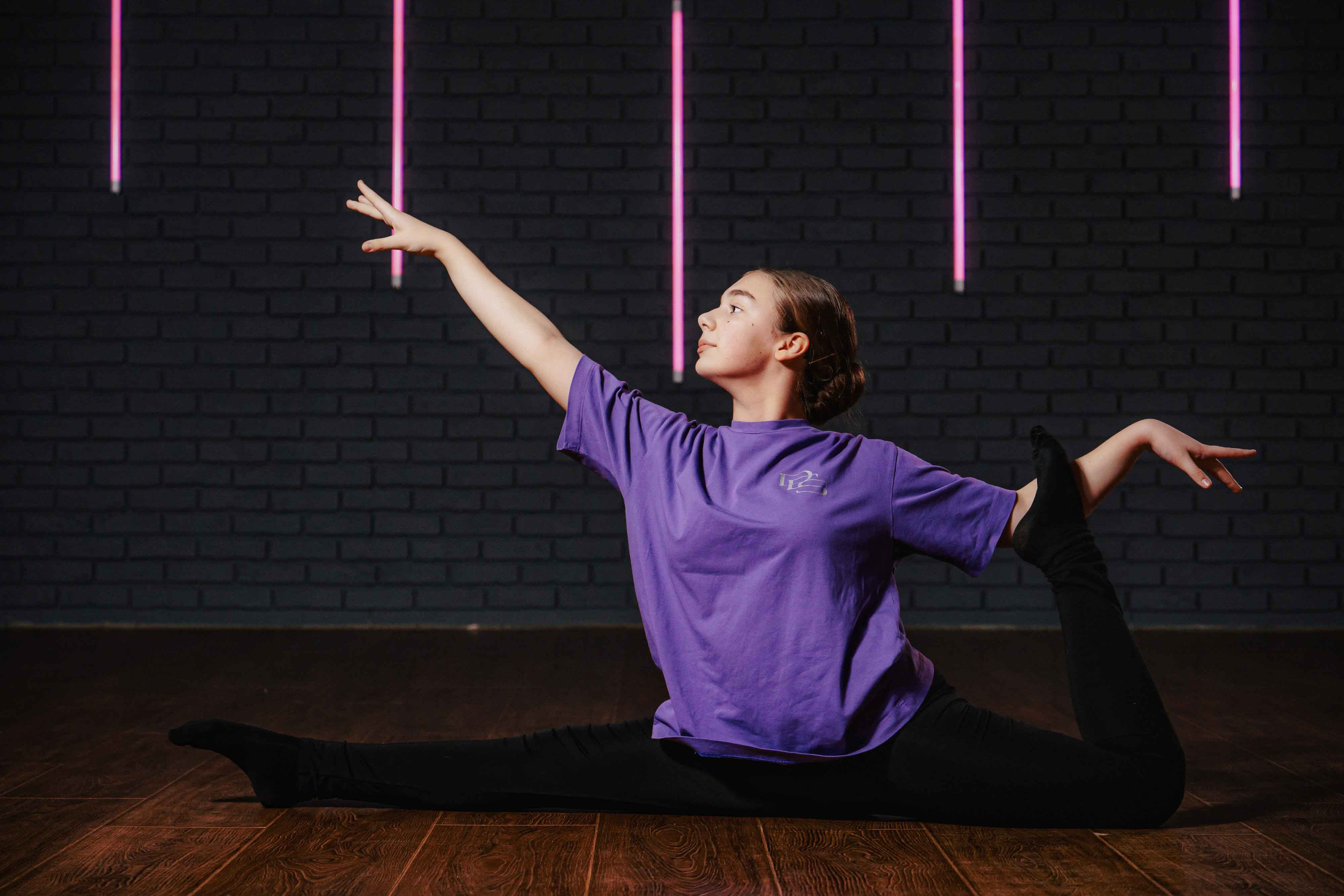 DANCE EVOLUTION STUDIO. Свадебный и семейный фотограф в Санкт-Петербурге Виктор Голубев