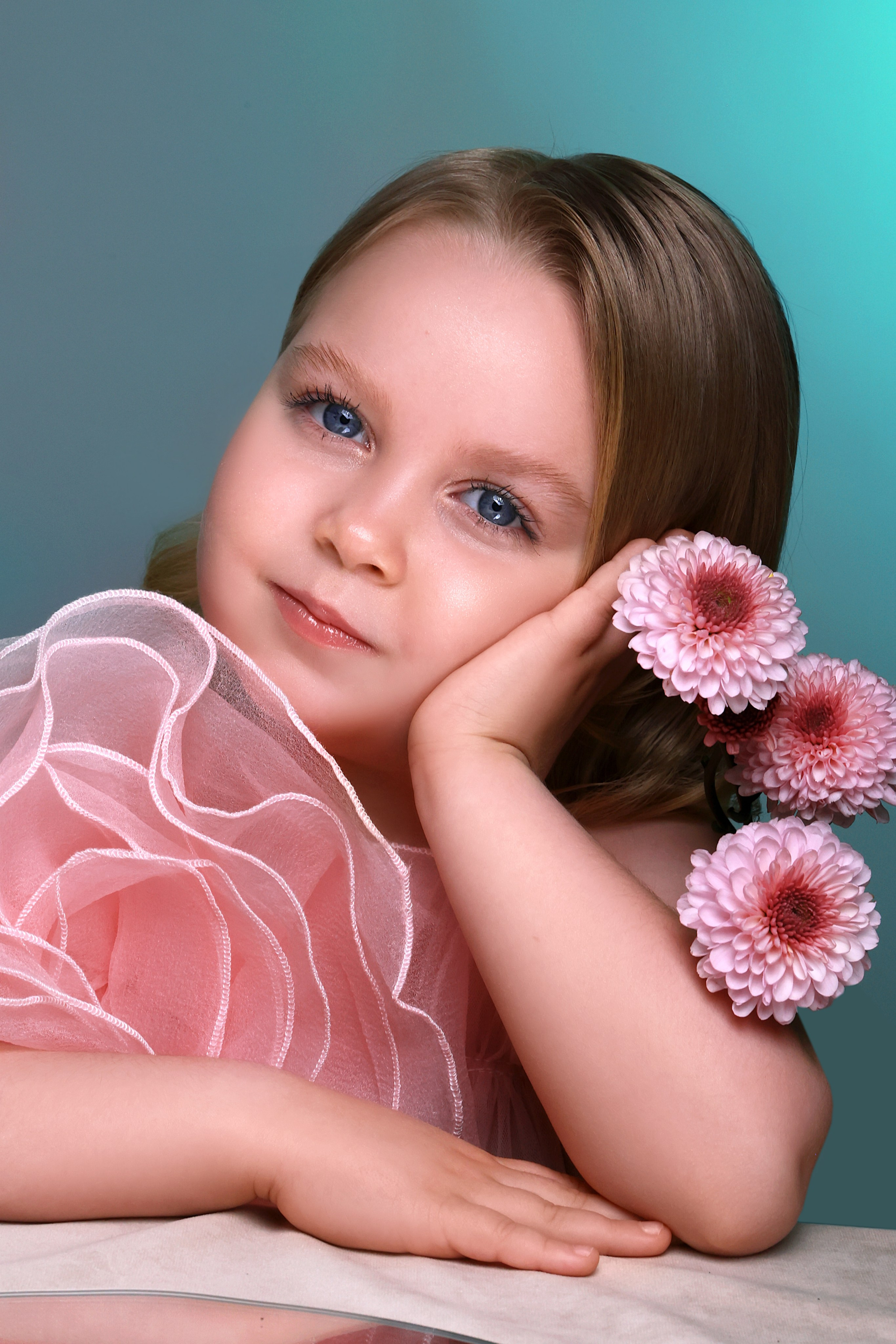 ALISA. Модельная студия MIA Models