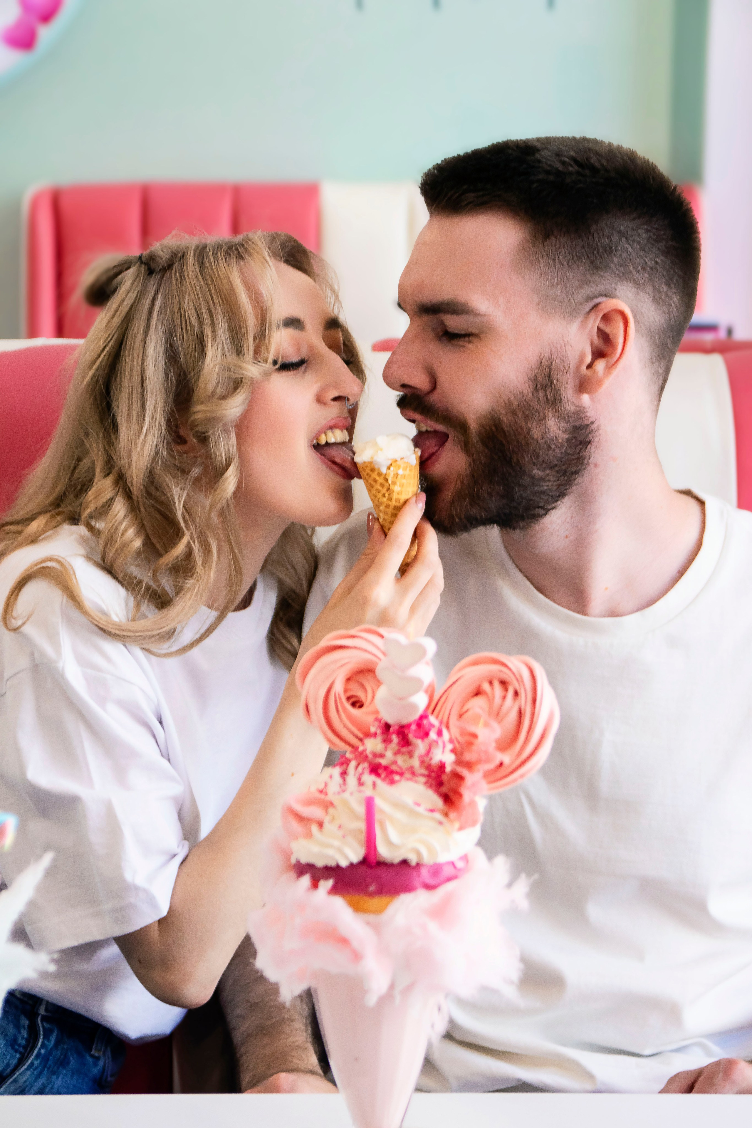 Сладкая история: уютная и атмосферная фотосессия с десертами. Портретный фотограф в Санкт-Петербурге Савельева Ольга