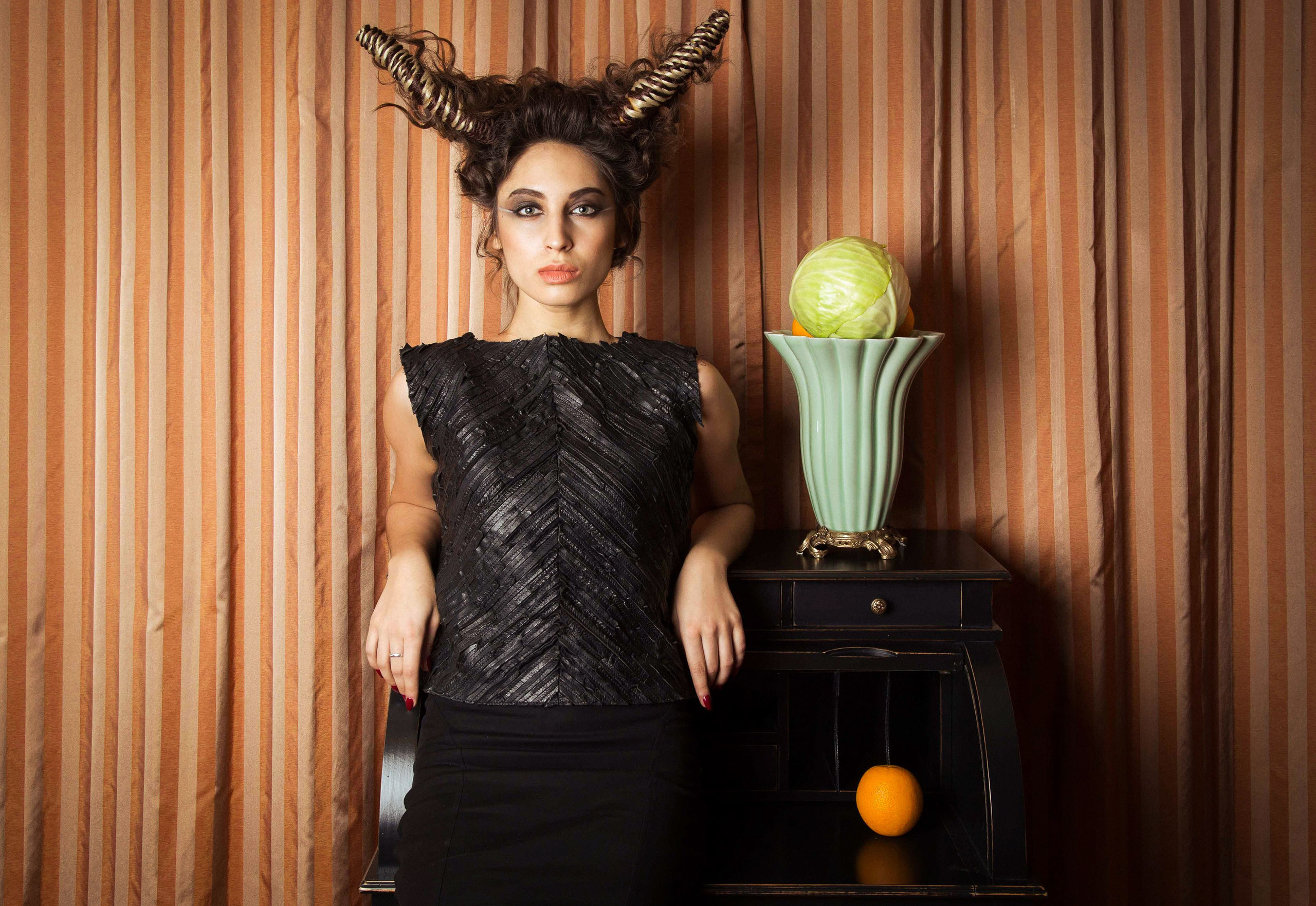 Девушка-коза [2014 год]. Фотограф Виноградов Константин