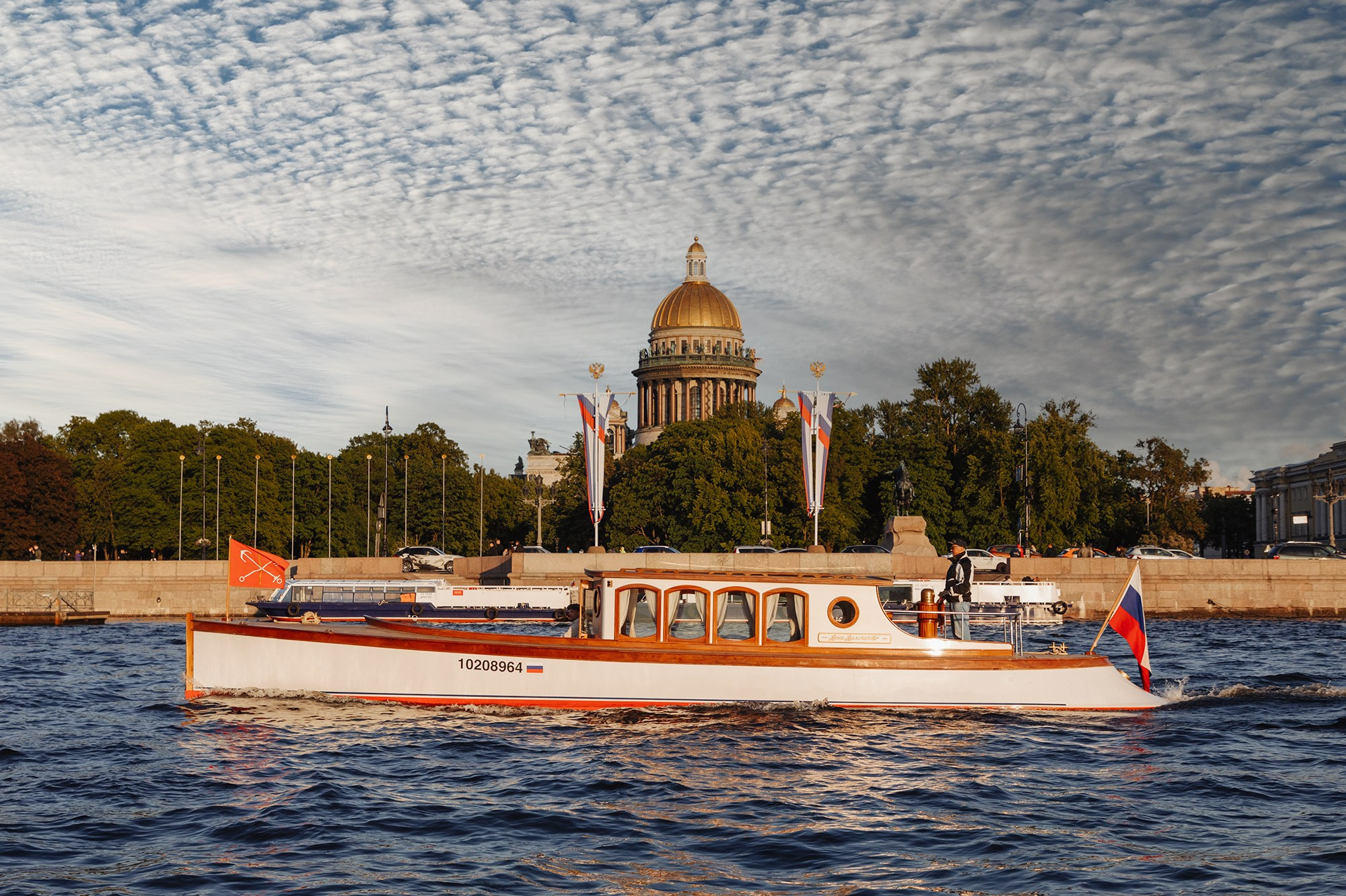 аренда яхты для свадьбы спб, яхта спб, свадьба на яхте, где арендовать яхту спб, свадебная фотосъемка в спб, фотограф на яхту свадьбу, фотосъемка портфолио яхты авто аренда, фотосъемка интерьеров